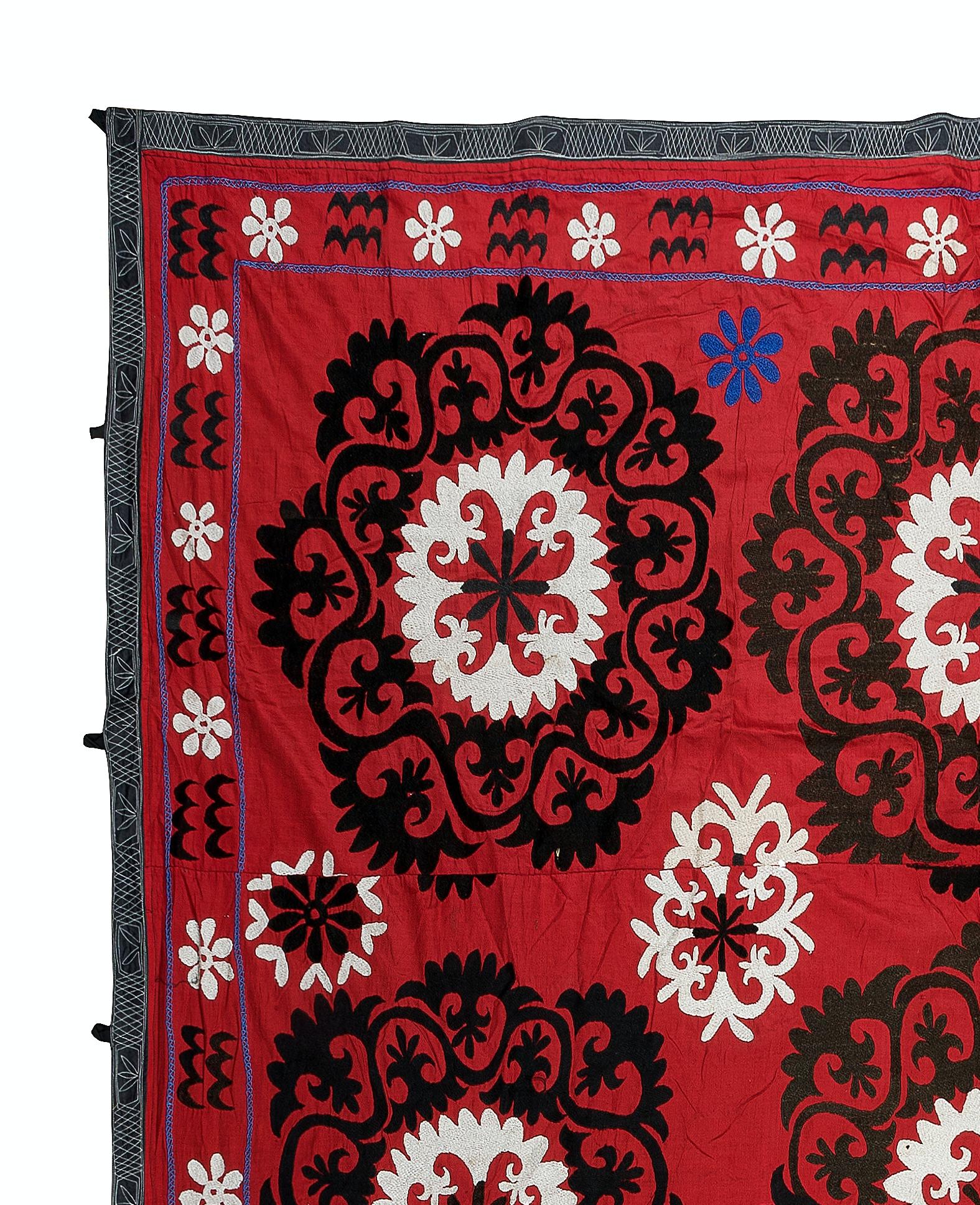 Suzani 7.3x7.4 ft Silk Embroidery Bed Cover, Burgundy Red Wall Hanging, Vintage Throw For Sale