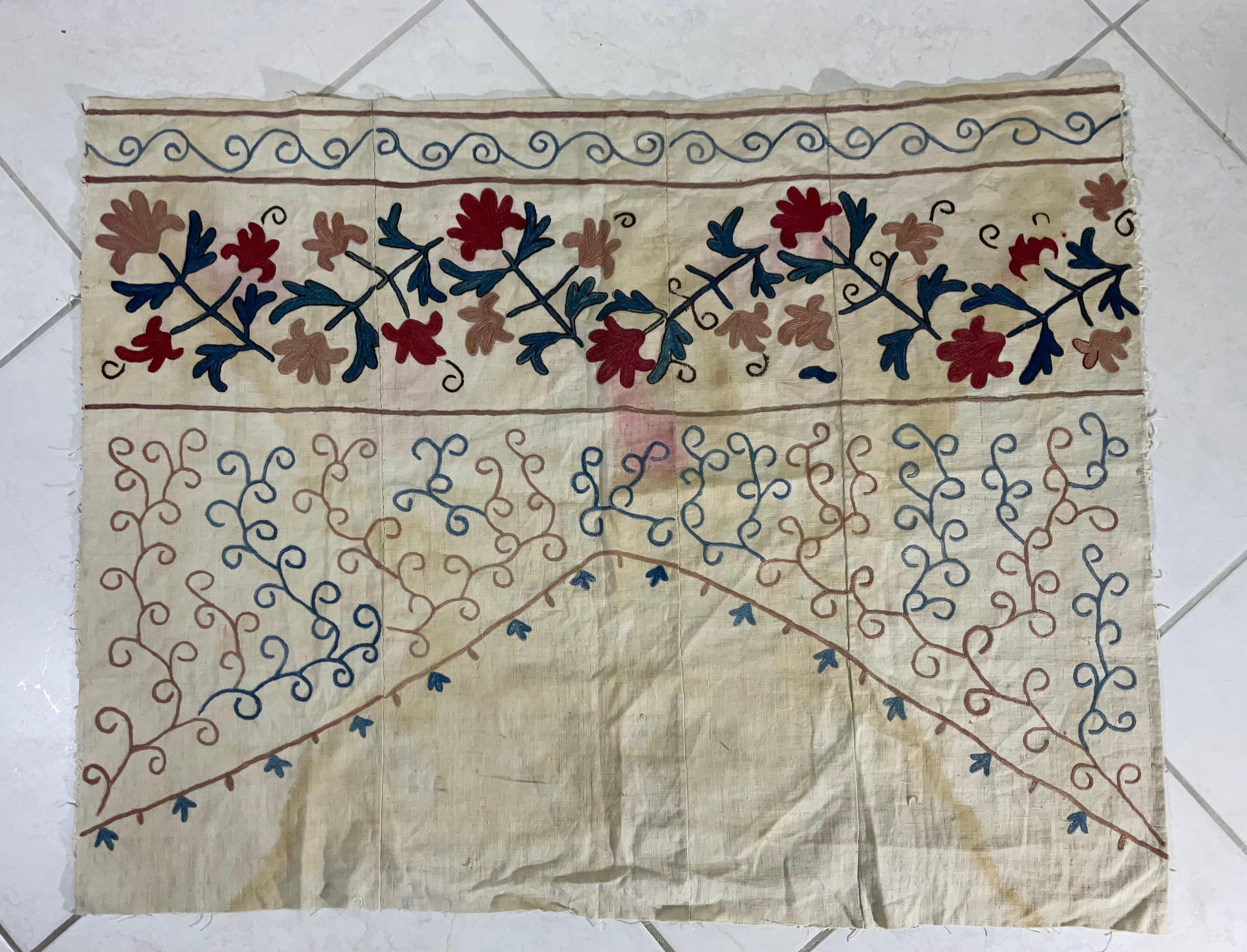 Cotton Vintage  Silk Embroidery Suzani Textile For Sale