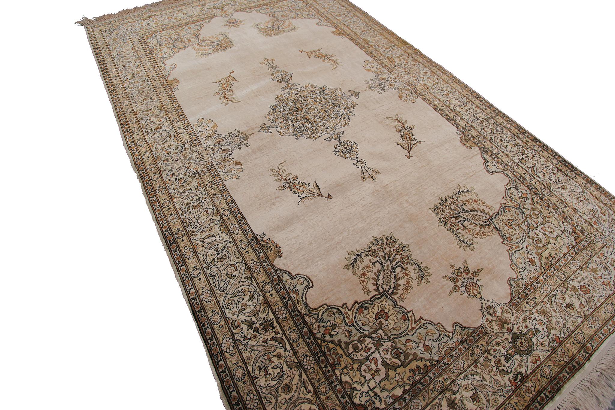 Turco Hereke di seta vintage Hereke di seta di alta qualità 100% seta pura in vendita