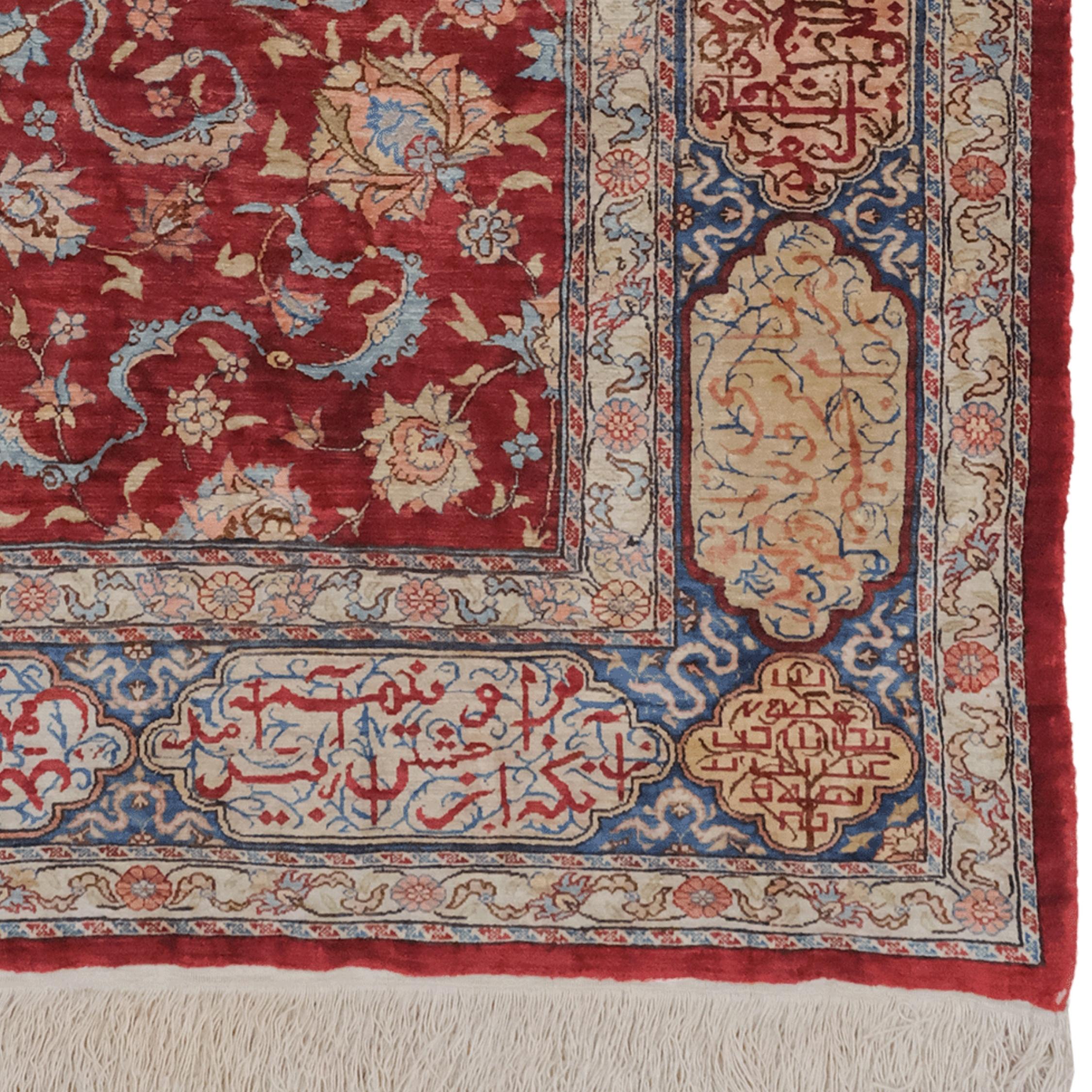 Tappeto Hereke in seta vintage In condizioni buone in vendita a Sultanahmet, 34