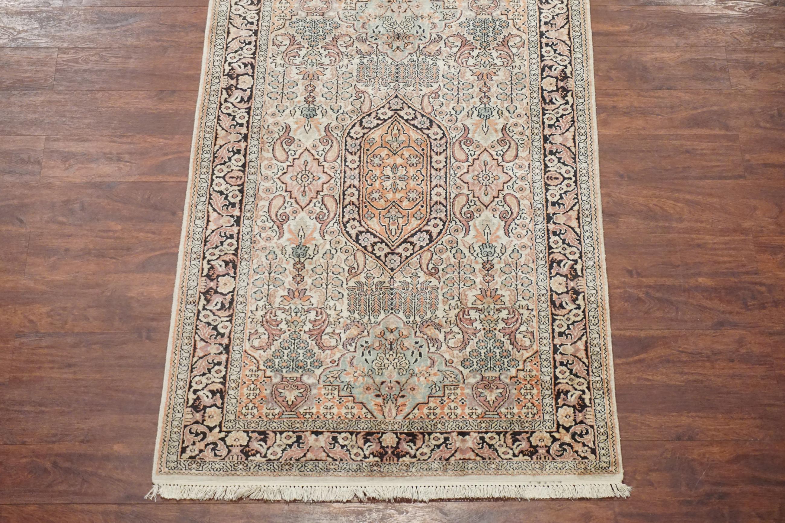 Vintage Silk Kashmir Rug In Excellent Condition For Sale In Northridge, CA