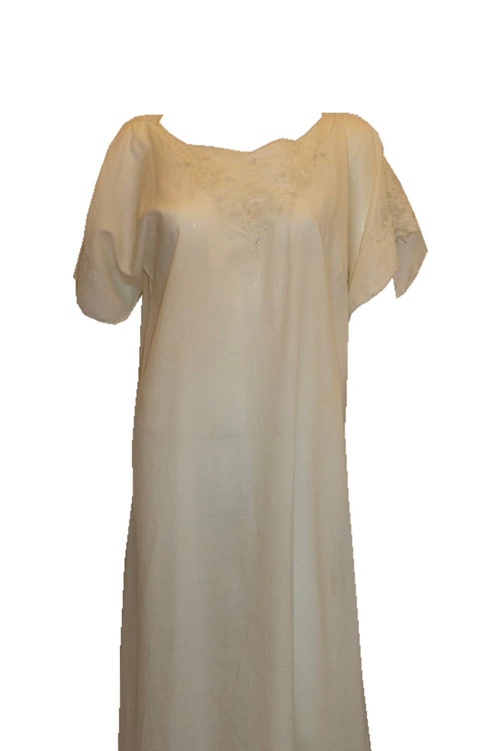Vintage  Chemise de nuit en soie Unisexe en vente