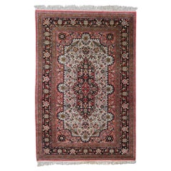 Tapis vintage en soie de Qum - Tapis en soie de Qum du 19ème siècle, Tapis ancien, Tapis vintage