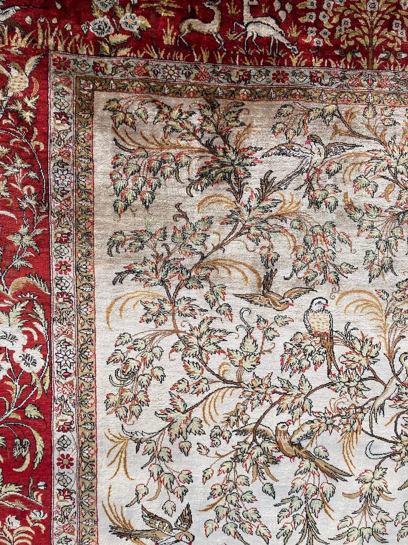 Vintage Seide Qum Teppich 2.03m x 1.44m im Angebot 7
