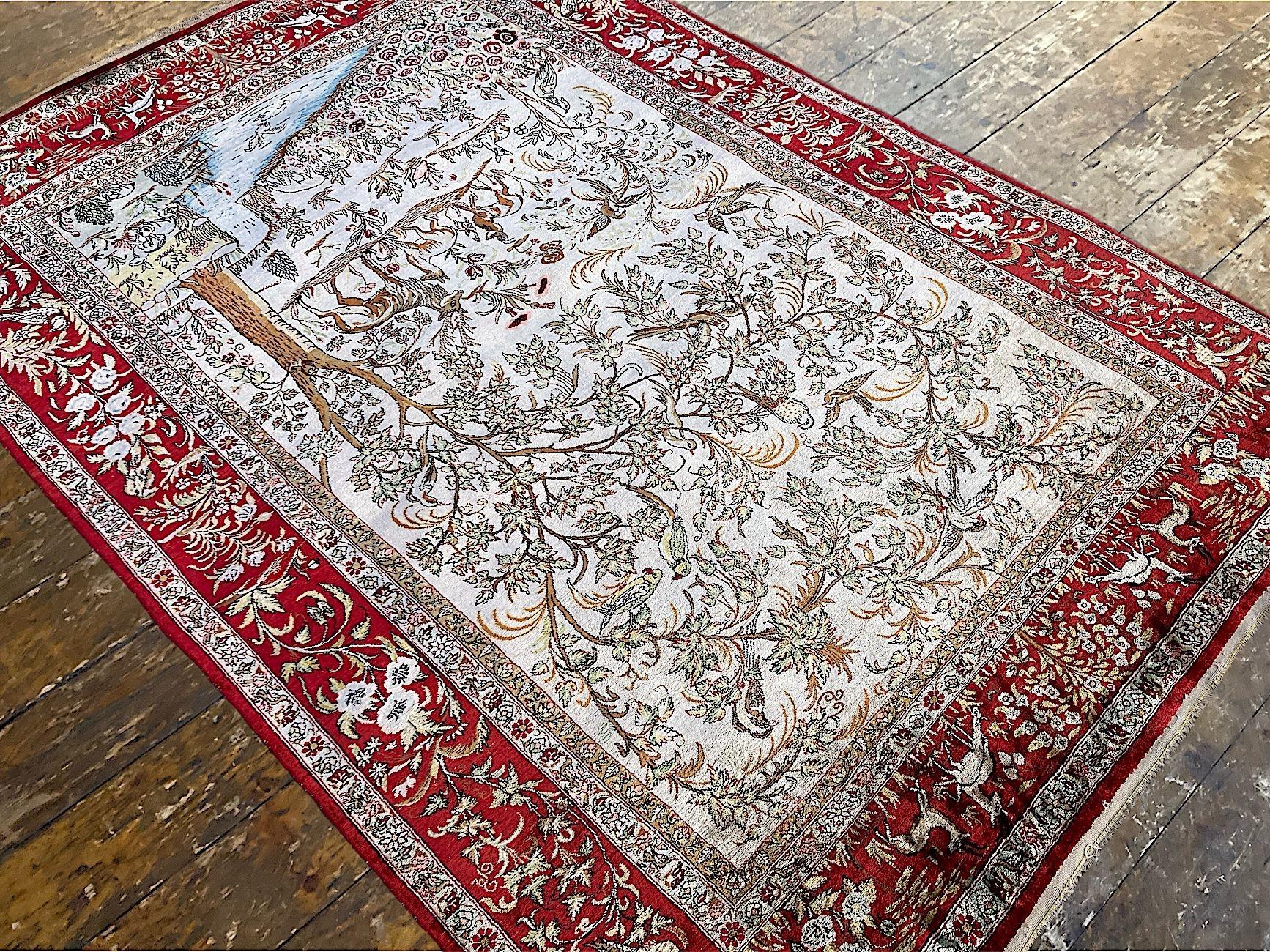 Vintage Seide Qum Teppich 2.03m x 1.44m im Angebot 1