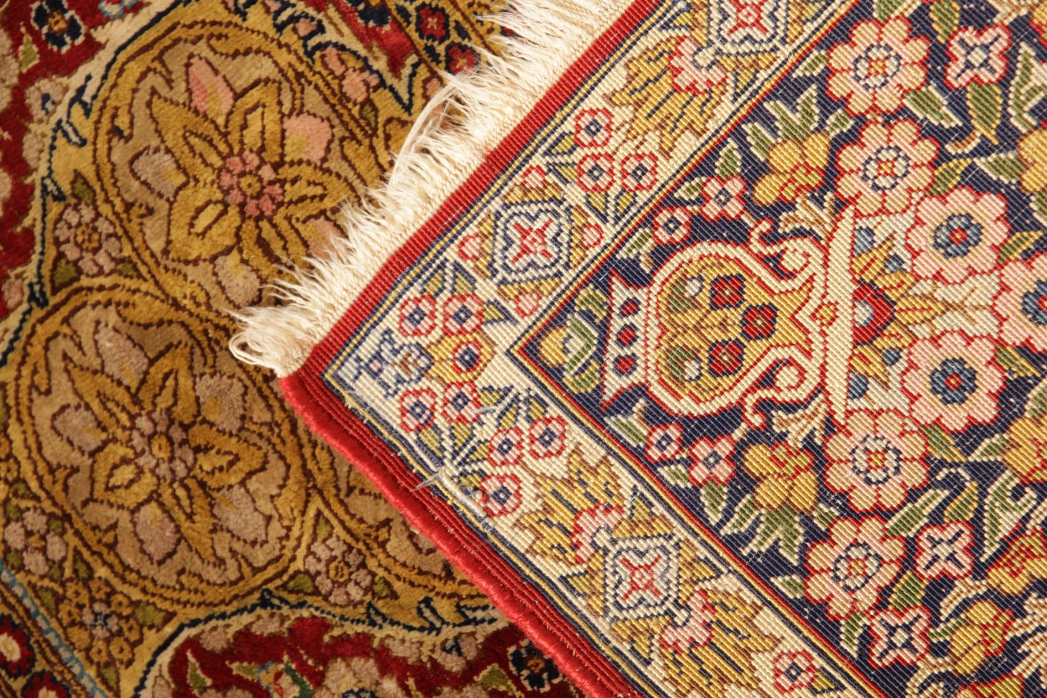 Vintage Silk Rug, Handmade Carpet Traditional Turkish Rug, Turkish Qashqai Rug For Sale 1
