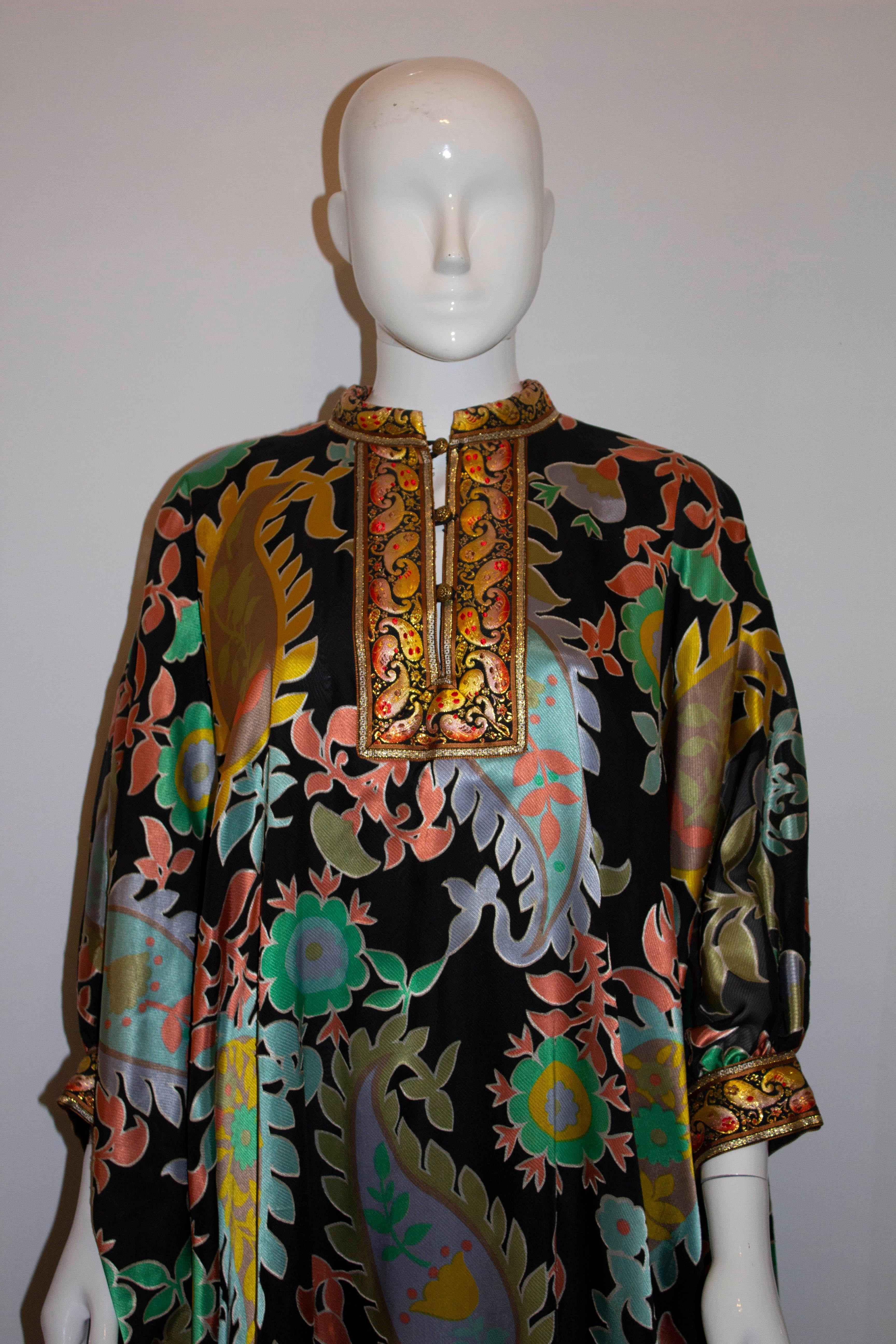 Vintage Silk  Kaftan by Sadie for I Magnin and Co In Good Condition In London, GB