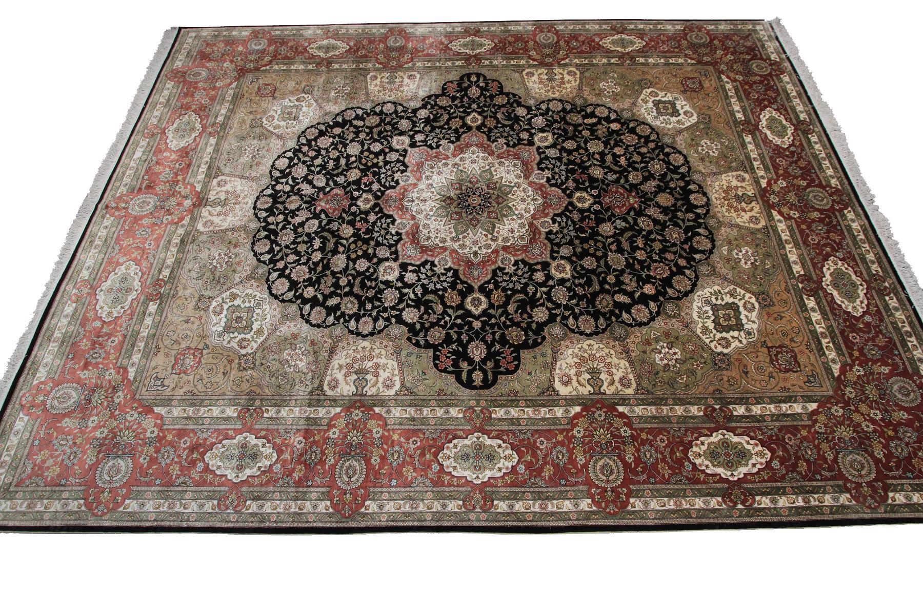 Vintage Silk Tabriz Rug Black Silk Rug Rare Fine Silk Rug 9x12 Handmade Silk Rug In Excellent Condition For Sale In New York, NY