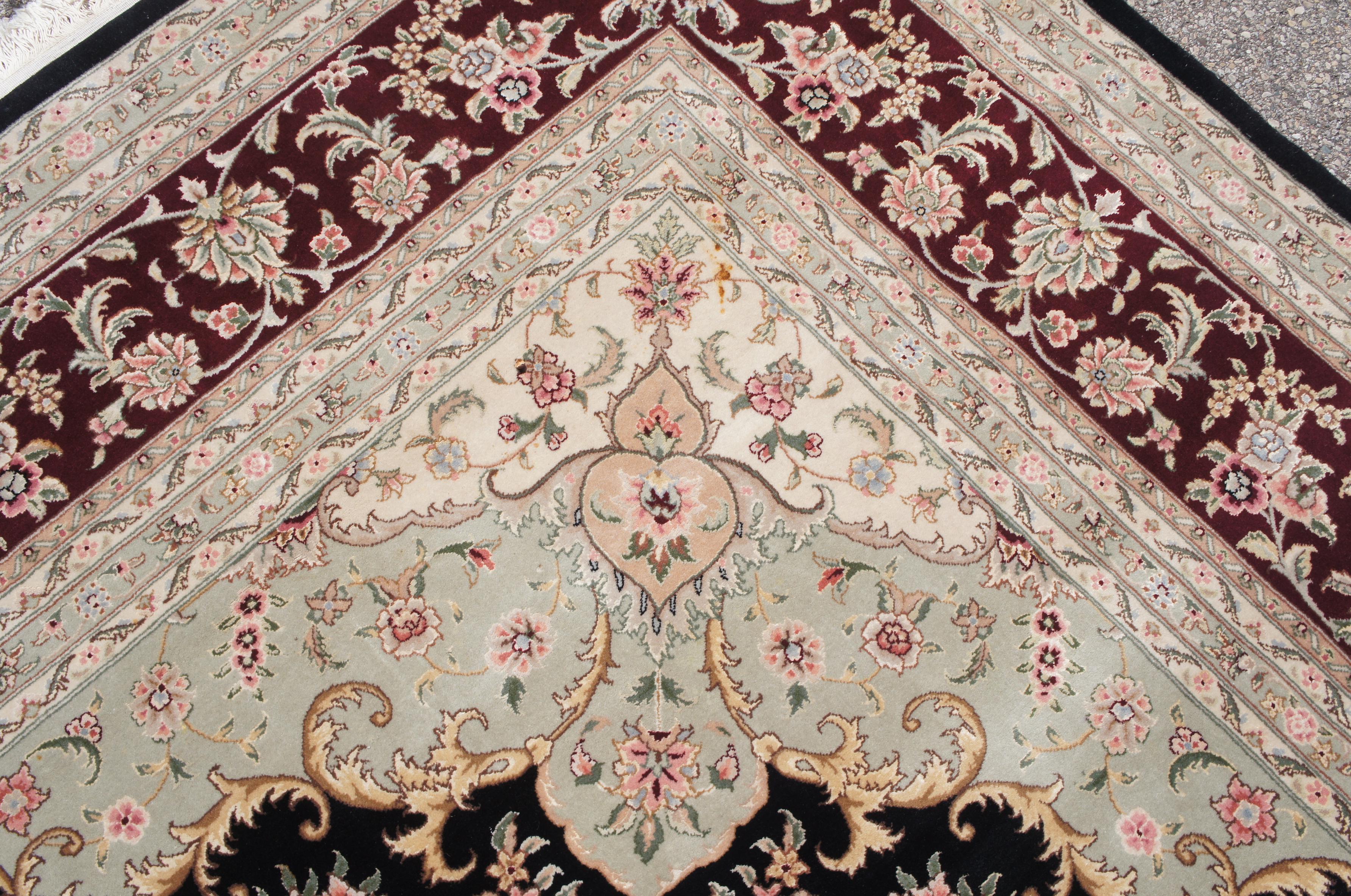 Vintage Seide und Wolle Sino Persian Floral Medallion Area Rug Monumental im Angebot 3