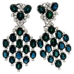 Boucles d'oreilles pendantes longues de style lustre, en argent vintage, ornées de saphirs et de diamants (16,25 carats au total)