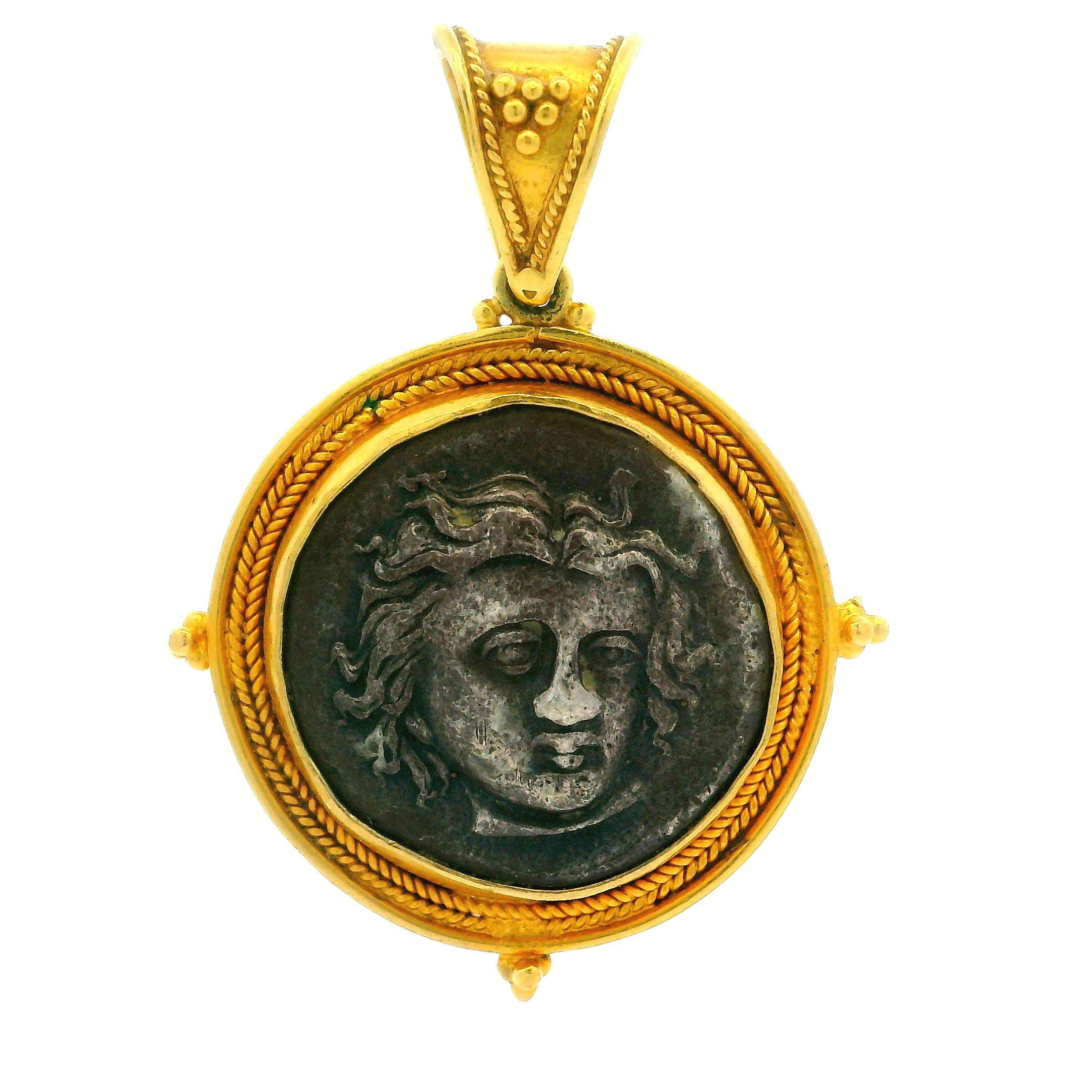 Pendentif ancien en argent avec cadre en or jaune 22 carats à motif de blé et de perles en vente 2