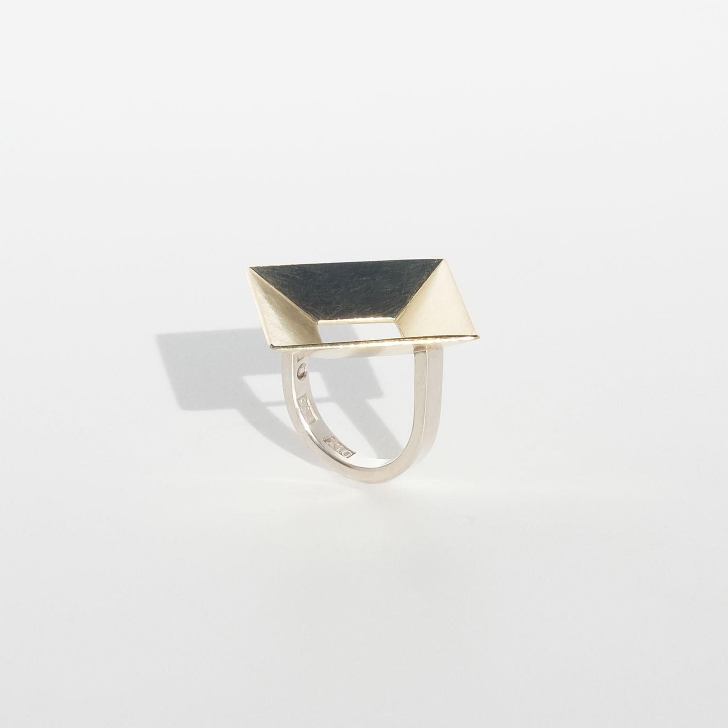 Vintage Silver and 18k Gold Ring by Marie Fernström Made Year 1996 For Sale 7