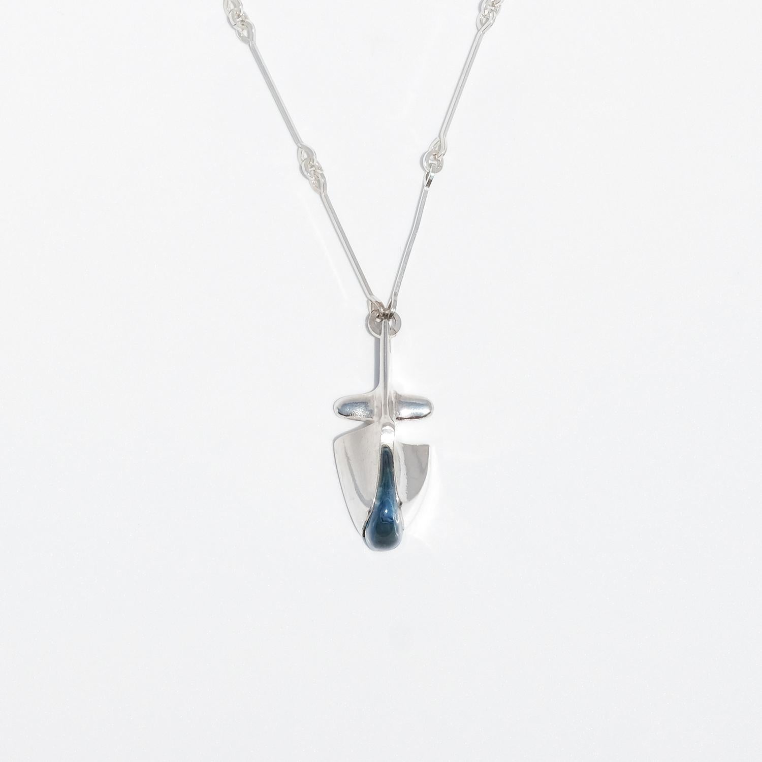 Women's or Men's Vintage Silver and Acrylic Necklace “Iguana” by Björn Weckström Made 1974 For Sale