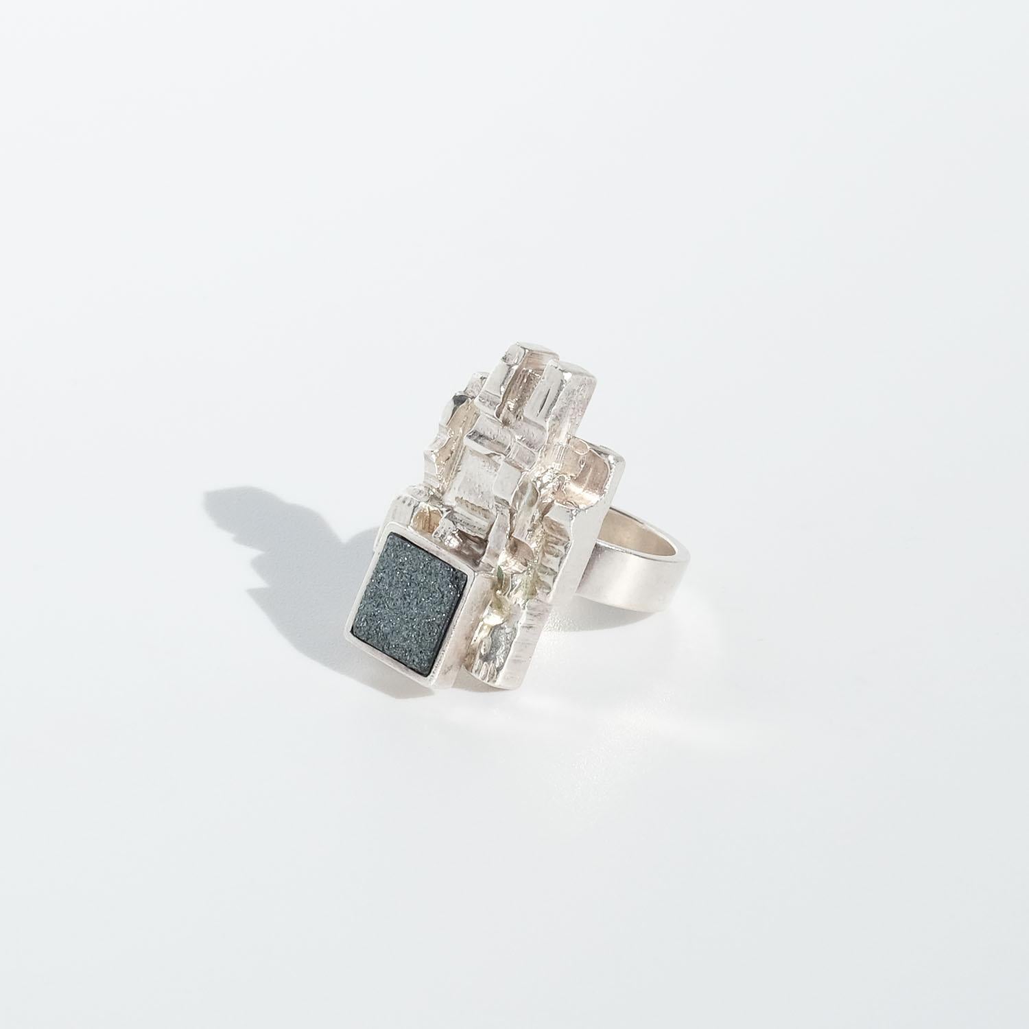 Vintage Silver and Black Stone Ring by Swedish Master Claës Giertta made 1977 For Sale 6