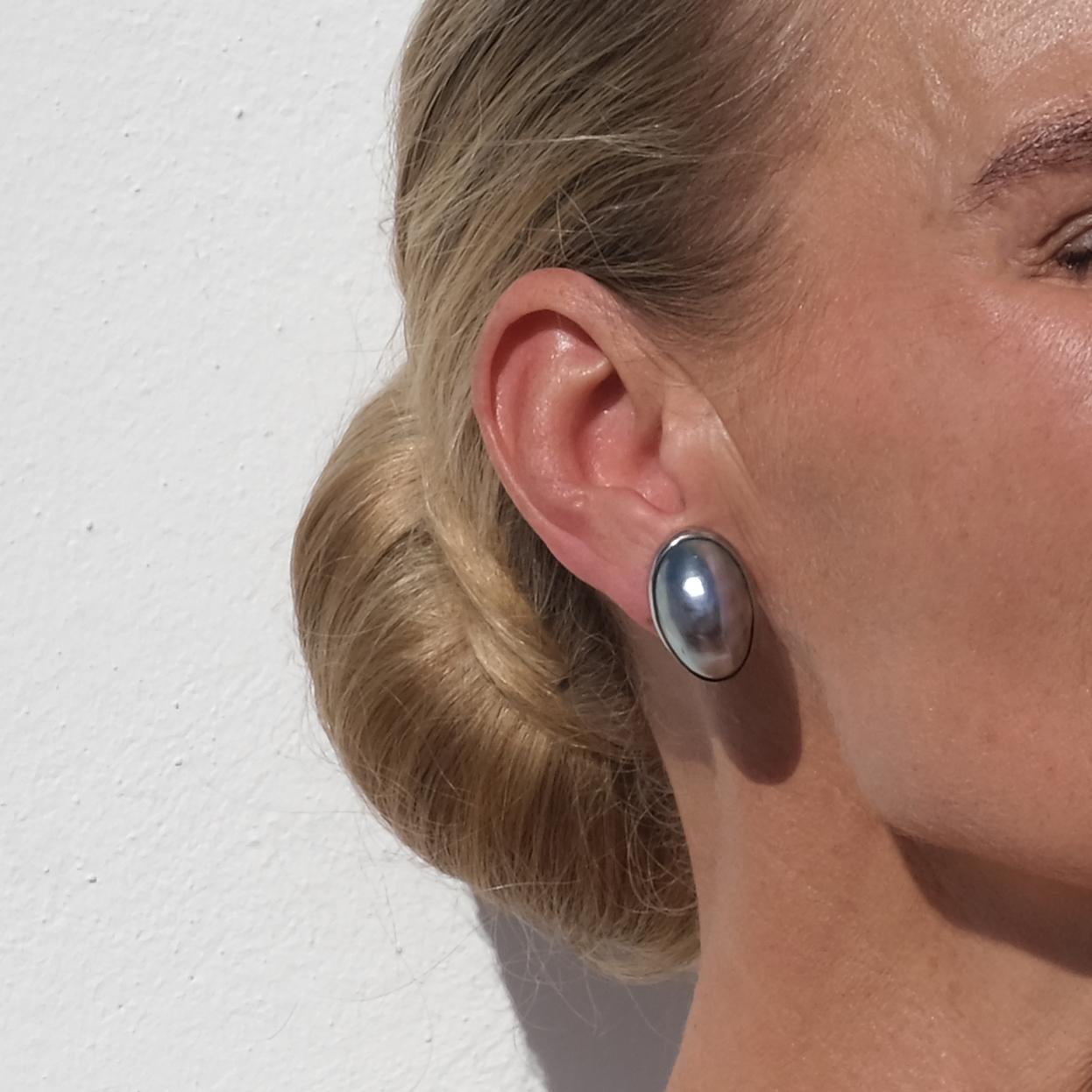 Orecchini a clip in argento e madreperla grigia d'epoca in vendita 5