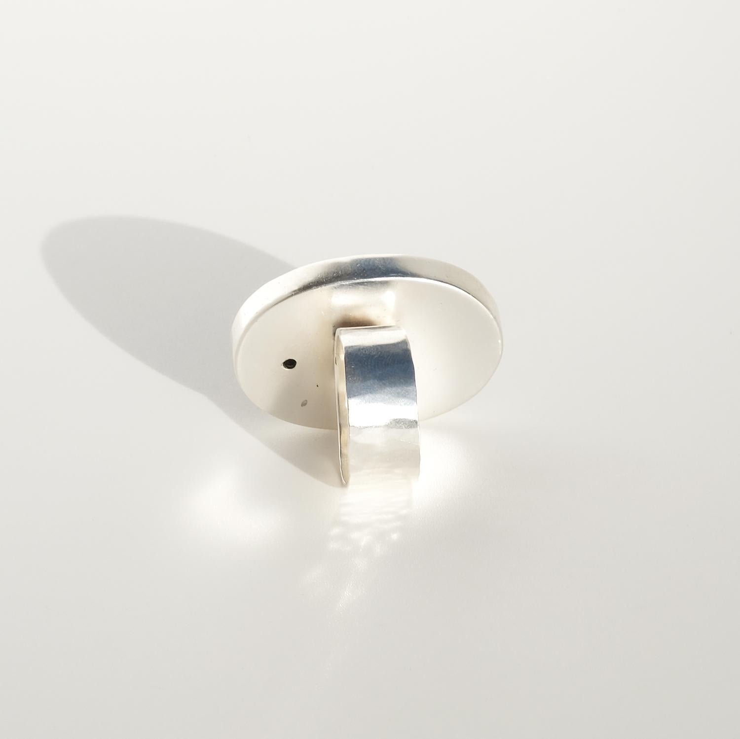 Vintage-Ring aus Silber und Lapislazuli von Meister Bengt Liljedahl, hergestellt 1973 im Angebot 4
