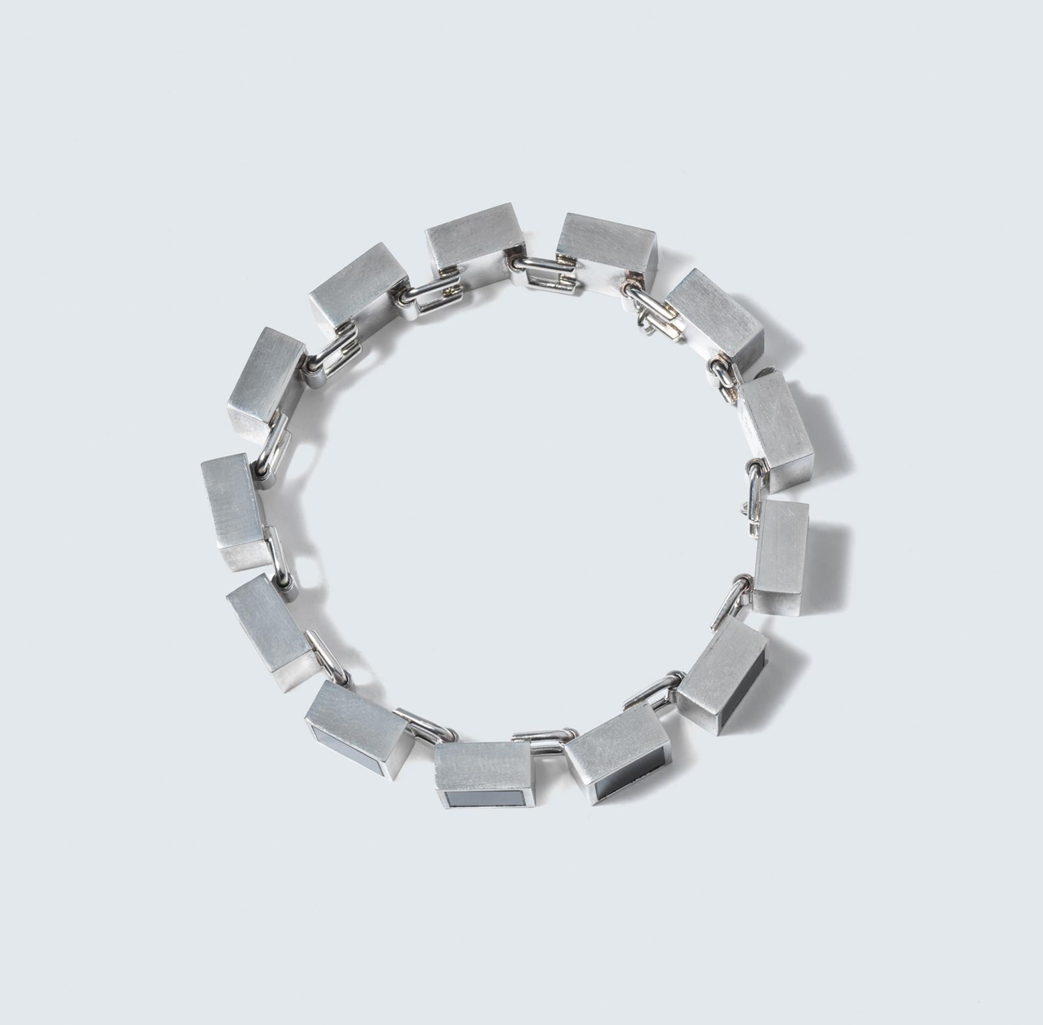 Vintage-Armband aus Silber und Onyx von Arne Johansen aus den 1970er Jahren für Damen oder Herren im Angebot