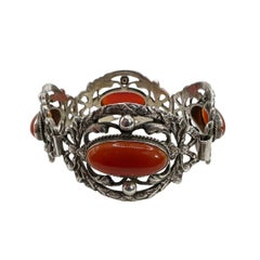 Vintage Silver and Oval Cabochon Amber-Colored Carnelian Bracelet