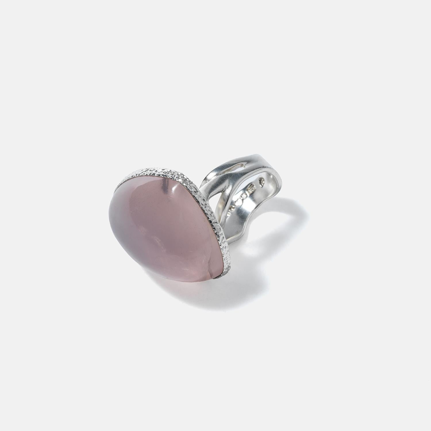 Women's or Men's Vintage Silver and Rose Quartz Ring by Swedish master Carl Forsberg Year 1973 For Sale