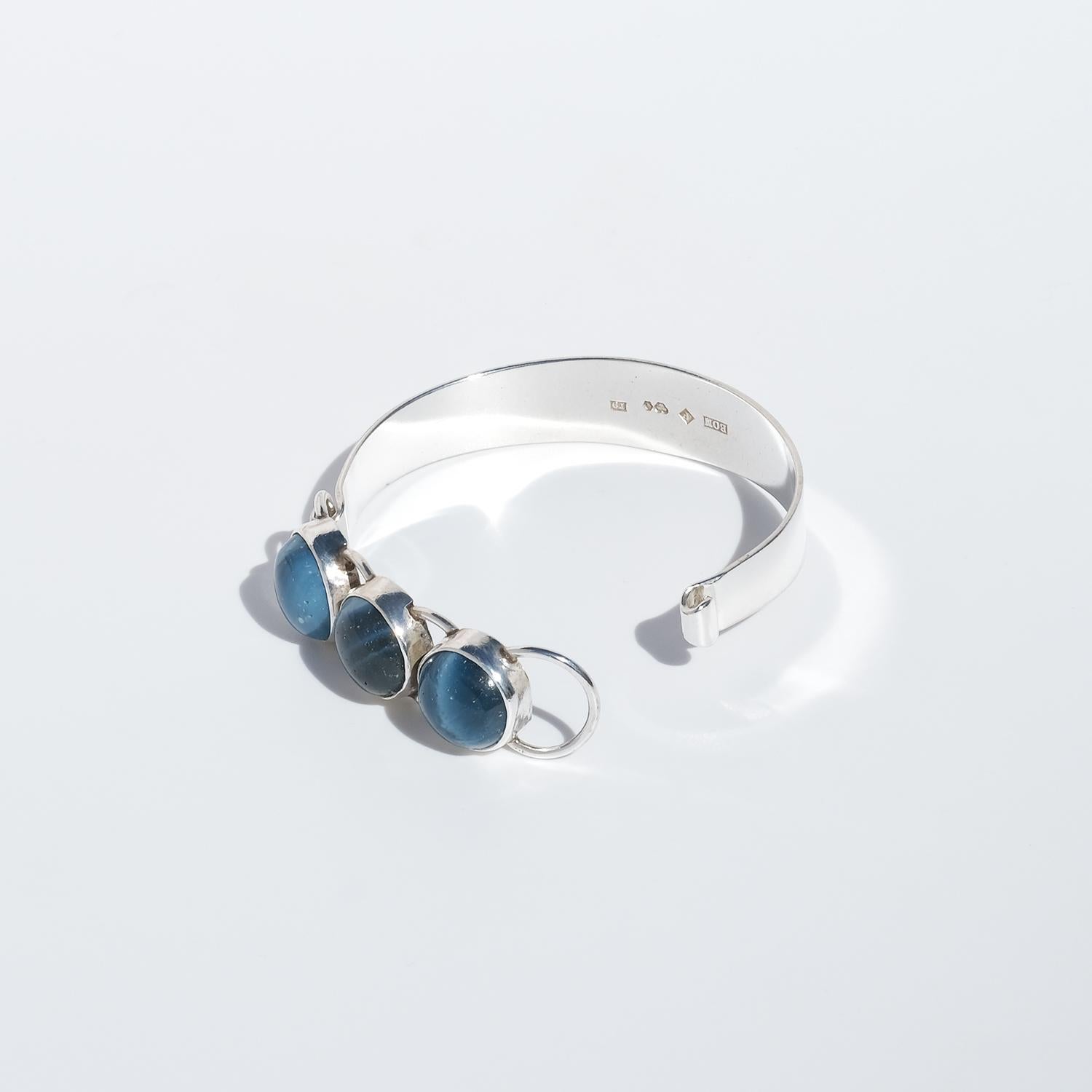 Vintage Silver and Swedish Blue Bracelet by Bergslagsmycke & Nordström Made 1969 en venta 2