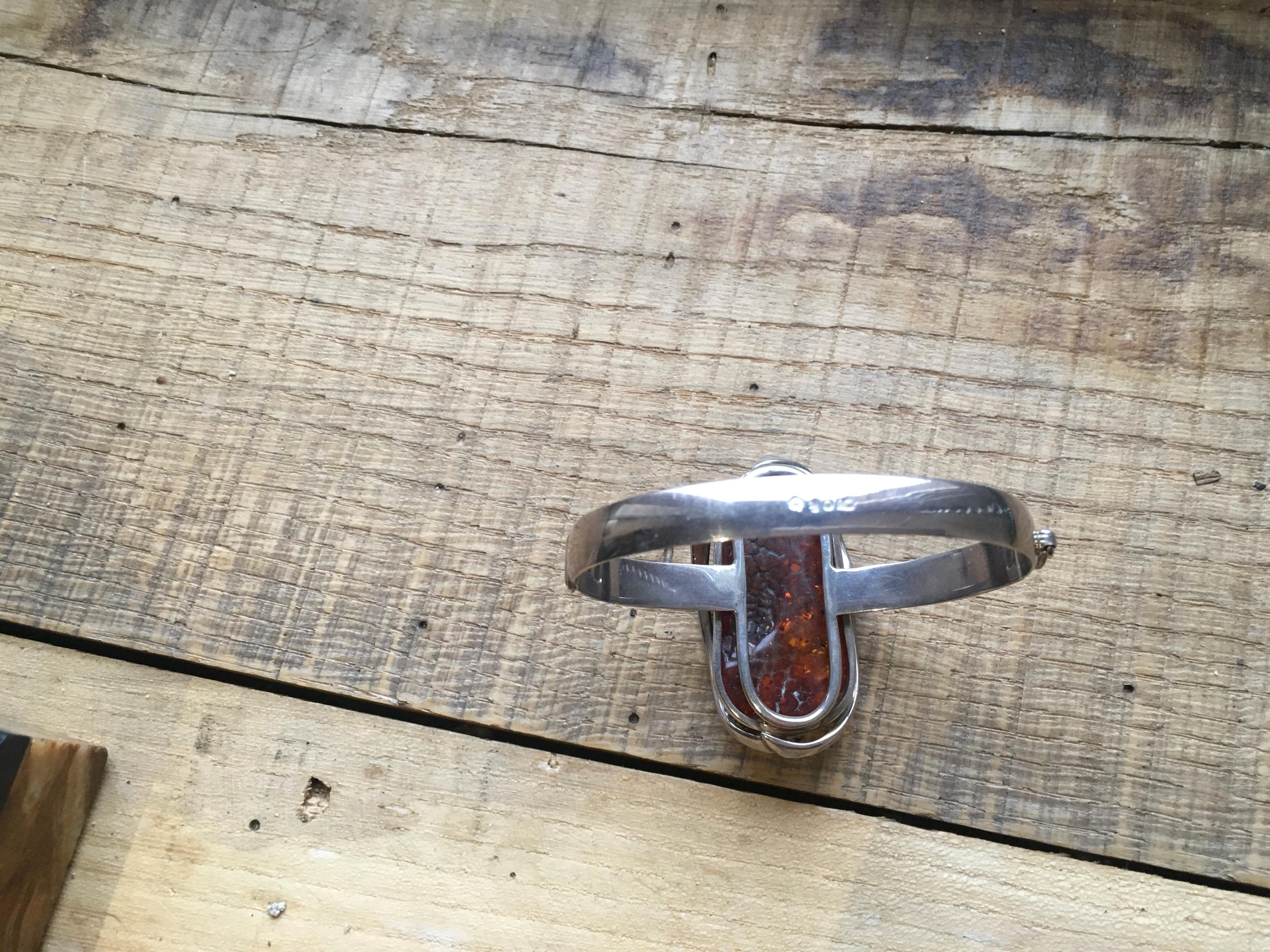 Manschette / Armreif / Armreif aus Silber und sehr großem Bernstein im Zustand „Gut“ im Angebot in Dordogne, FR