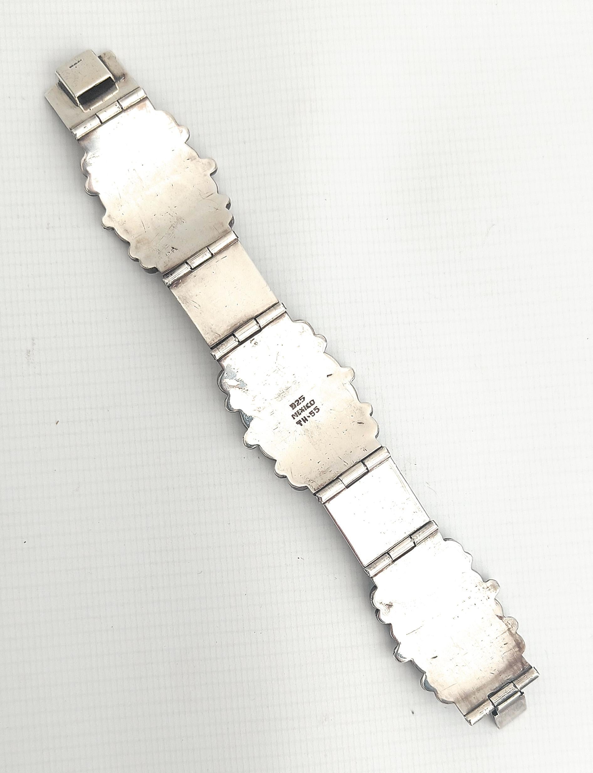 Bracciale d'argento vintage con disegno azteco Taxco Mexico In condizioni buone in vendita a London, GB
