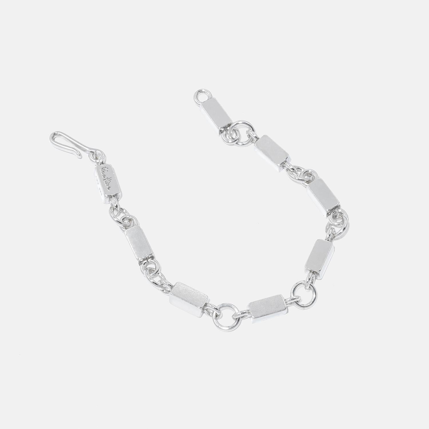 Vintage silver Bracelet by Swedish Master Wiwen Nilsson Made 1949 In Good Condition For Sale In Stockholm, SE