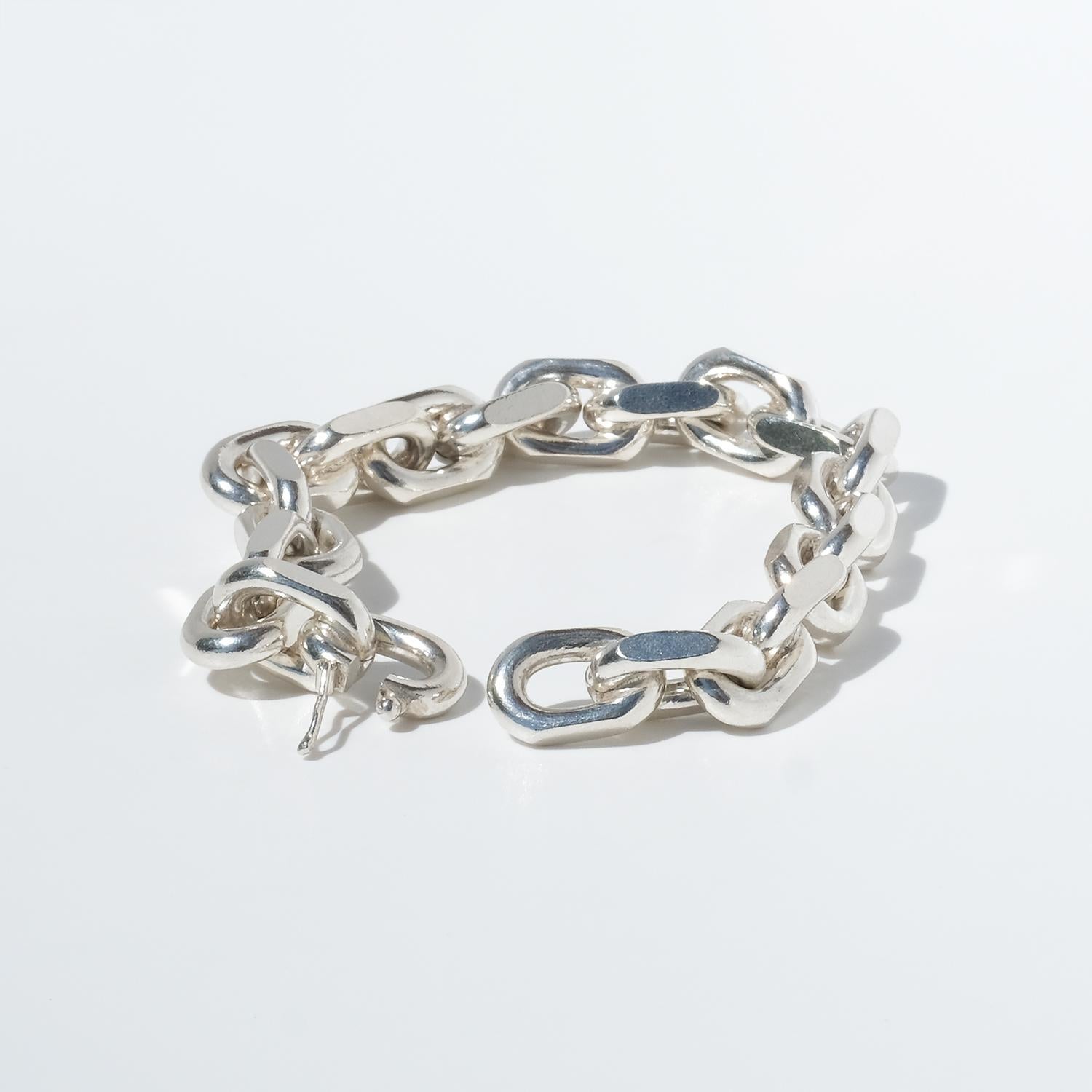 Vintage Silver Chain Bracelet Made in Denmark, épais et lourd. Unisexe en vente