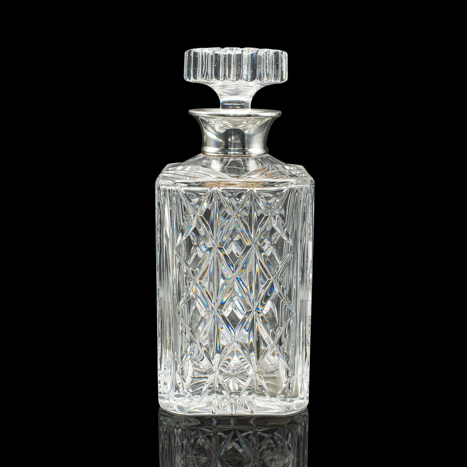 Vintage Silver Collared Spirit Decanter, Englisch, Kristall, Whiskey, gestempelt (Britisch) im Angebot