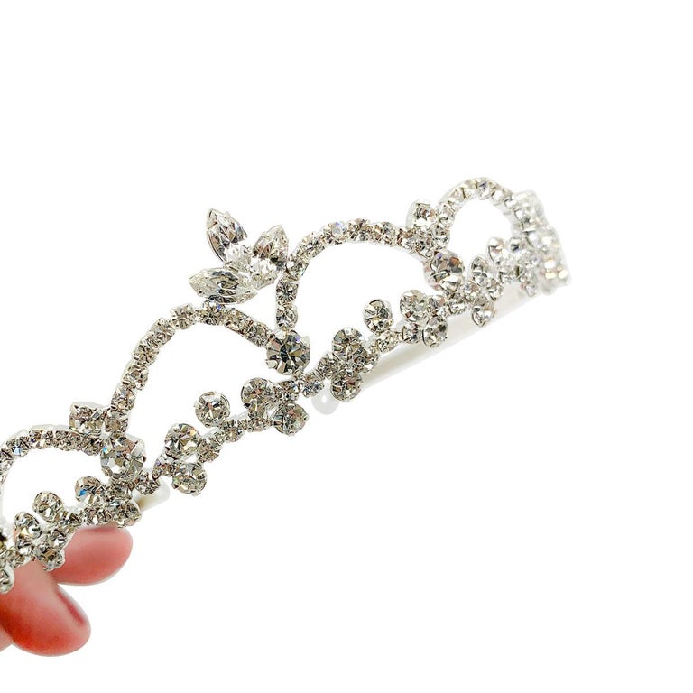 VINTAGE silver & crystal ARCH TIARA 1990s In Good Condition For Sale In Wilmslow, GB