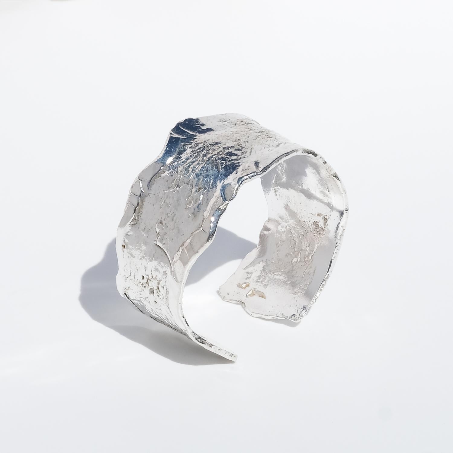 Vintage Silver Cuff Bracelet by Eric Robbert Made 1975 für Damen oder Herren im Angebot