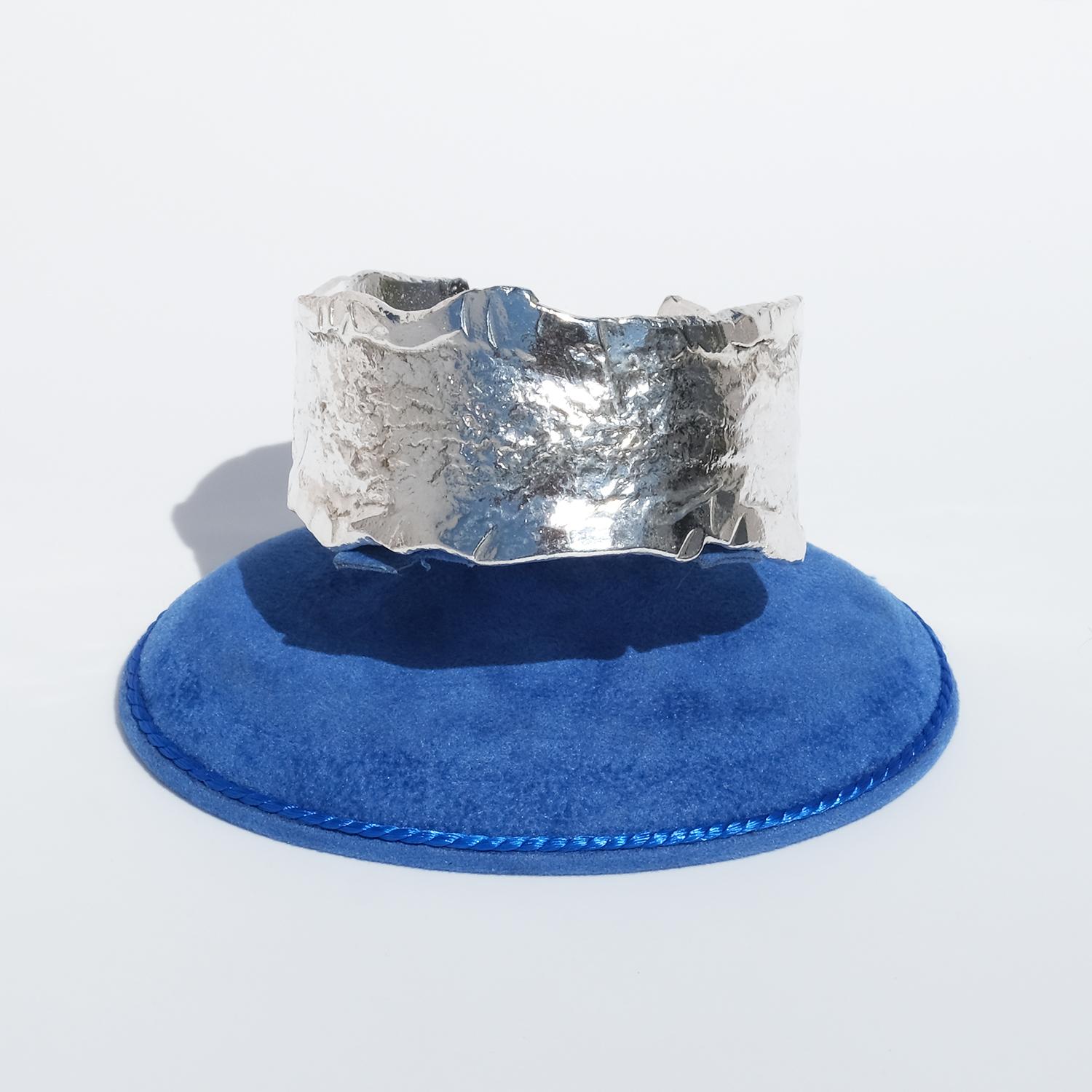 Vintage Silver Cuff Bracelet by Eric Robbert Made 1975 im Angebot 4