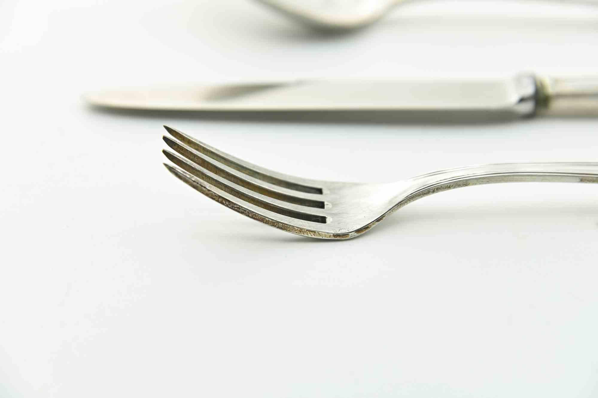 Argento Set di posate d'argento d'epoca (forchetta, cucchiaio, coltello) in presentatio, metà del XX secolo in vendita