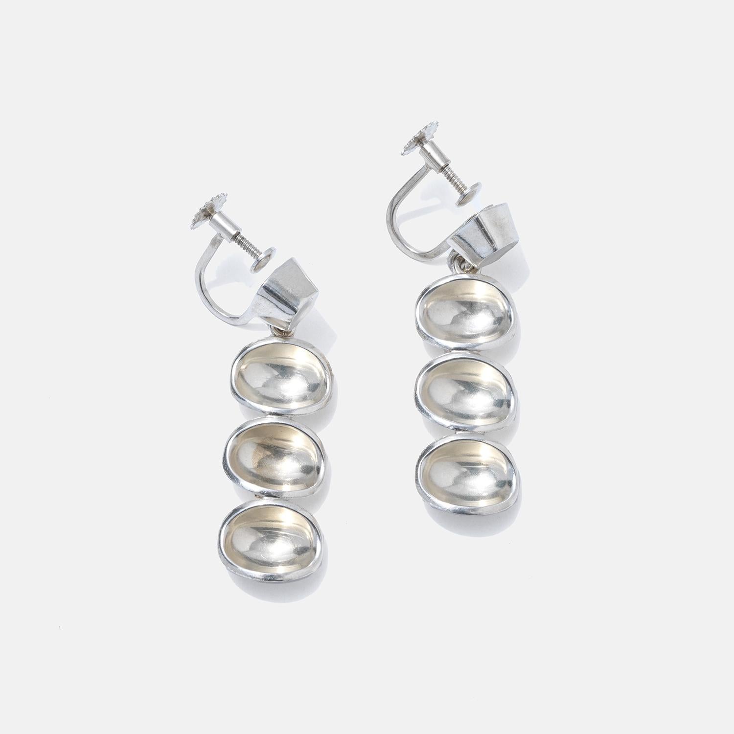 These sterling silver earrings are from the 