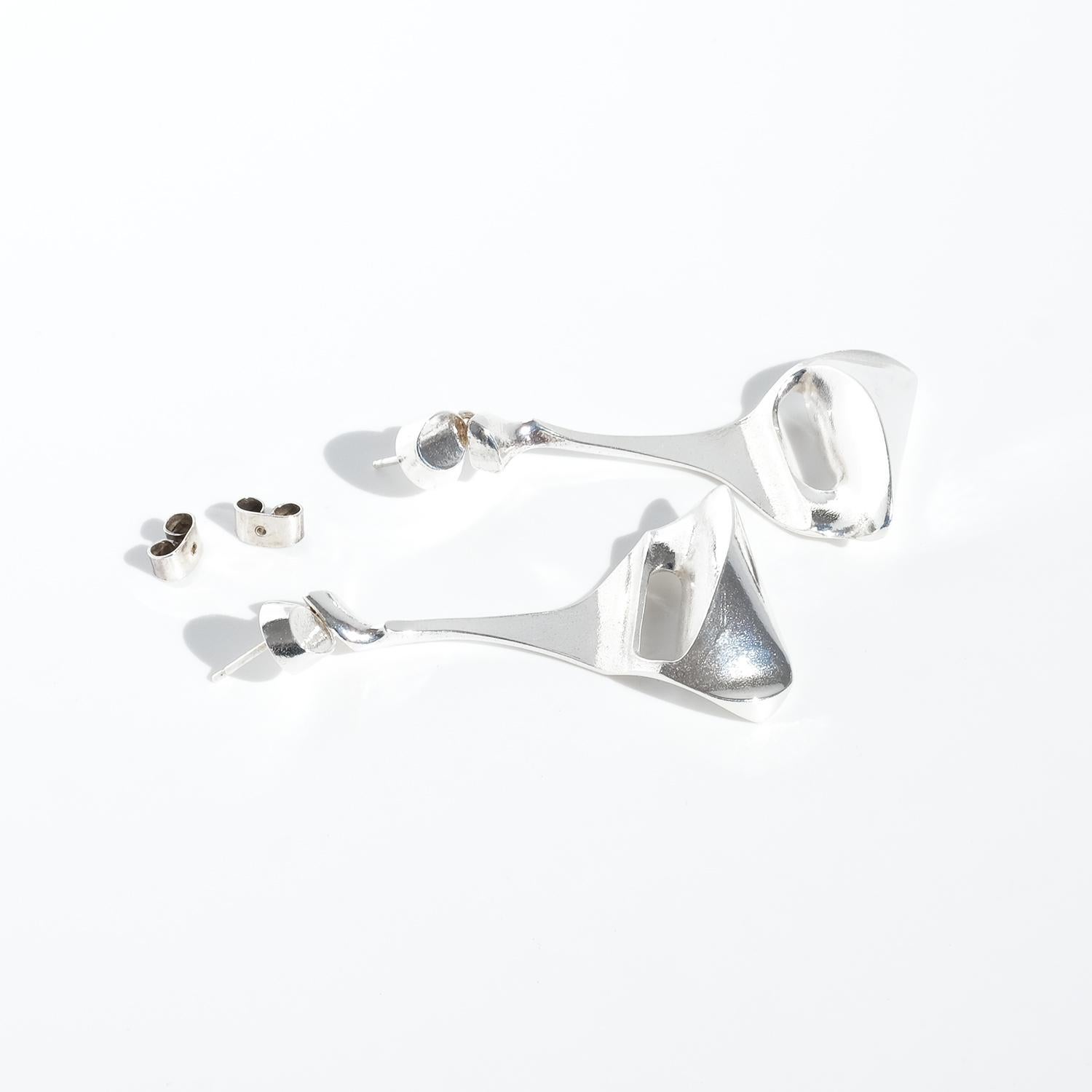 Vintage Silver Dangling Earrings “Manhattan” by Björn Weckström Made 1976 For Sale 2