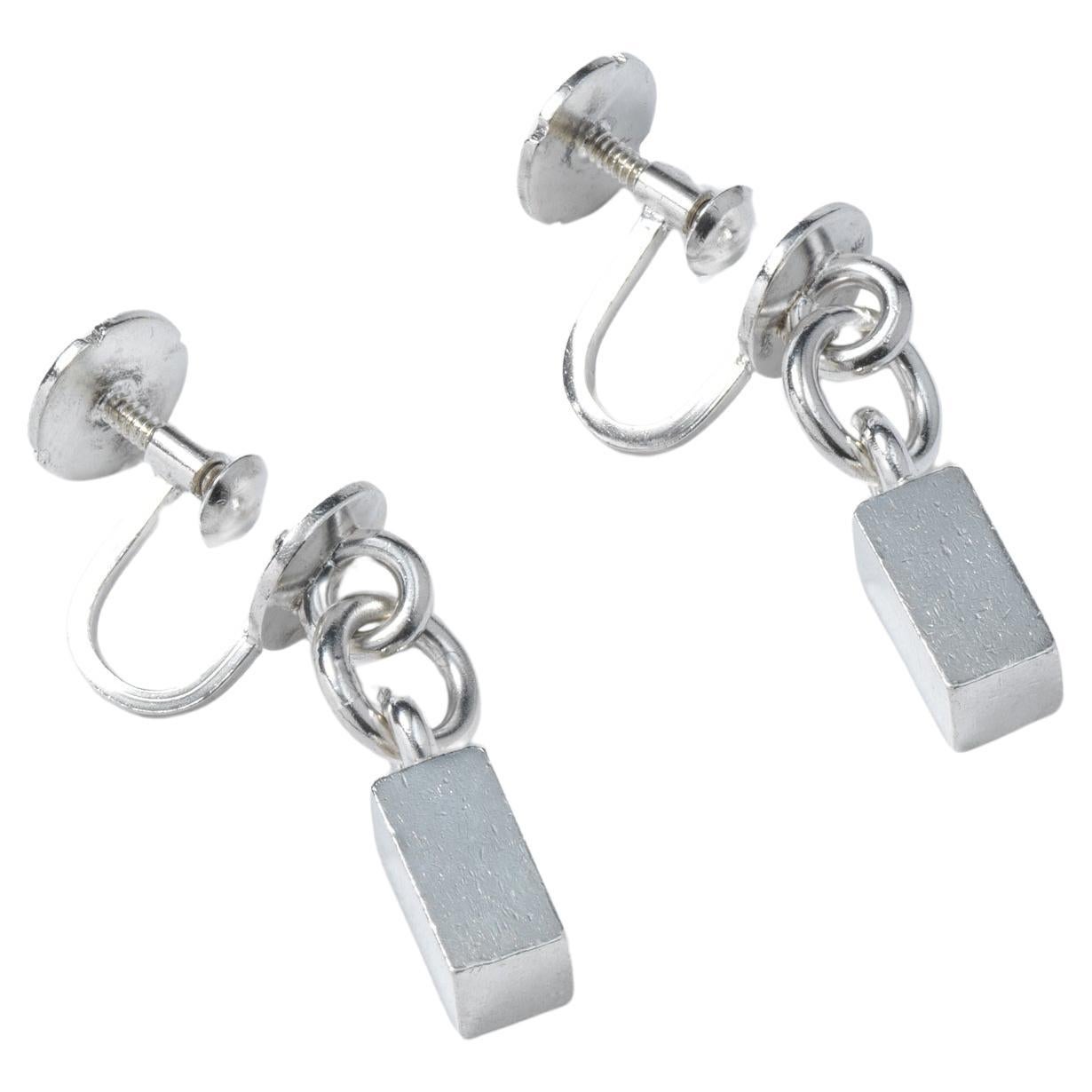Silberne Vintage-Ohrringe aus Silber, hergestellt 1969 von der schwedischen Meisterin Wiwen Nilsson.