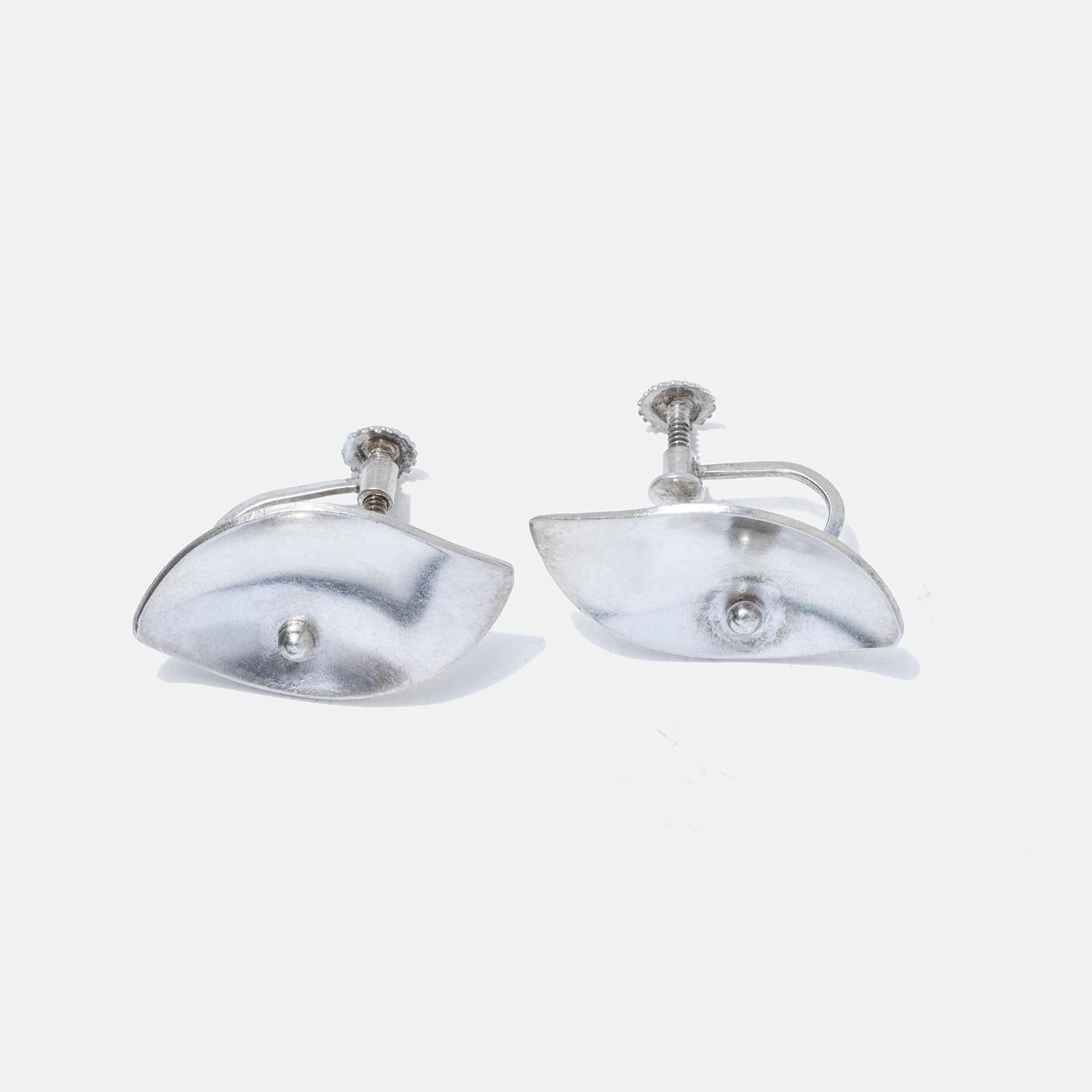 Silber-Ohrringe im Vintage-Stil des schwedischen Meisters Sigurd Persson, hergestellt im Jahr 1955 im Angebot 1