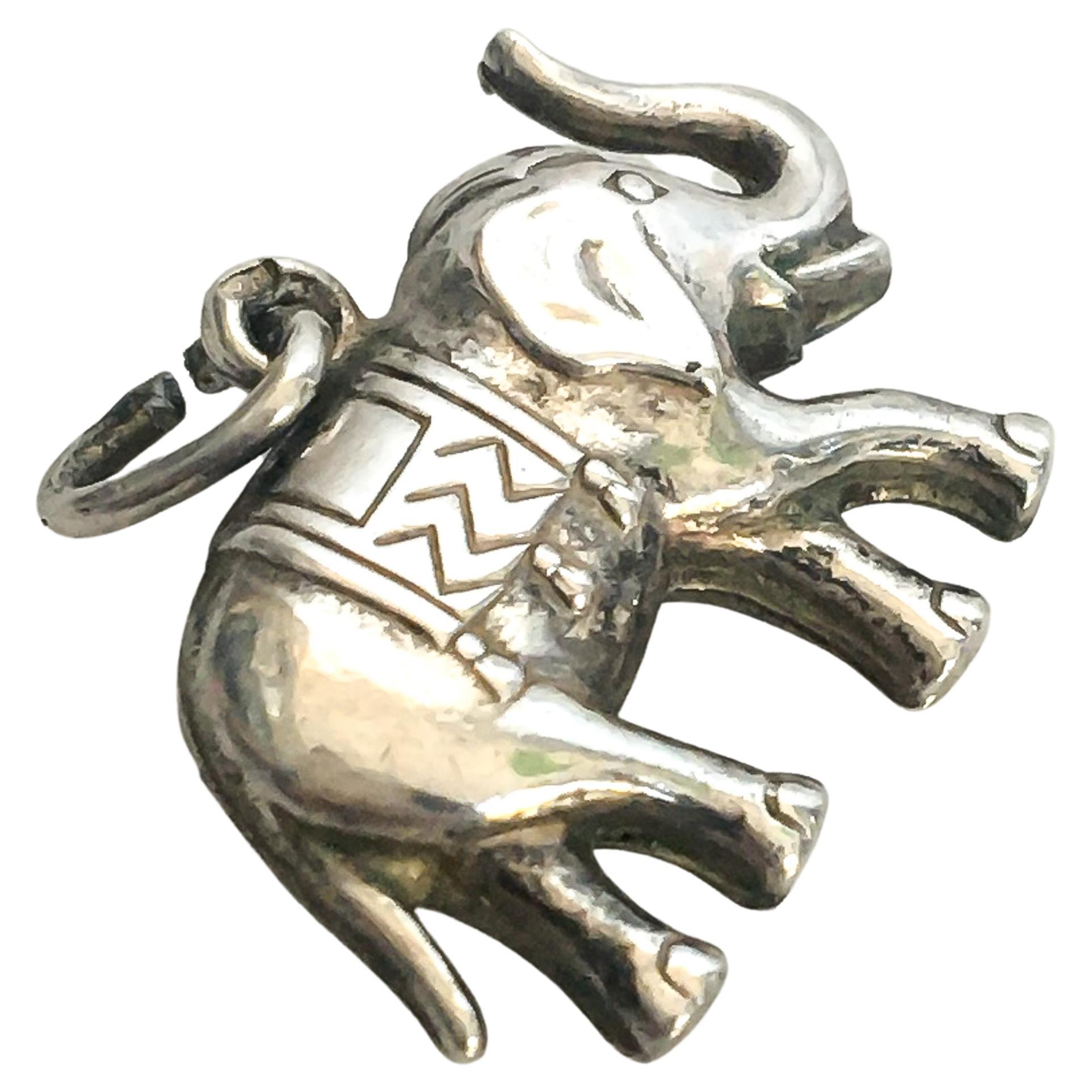 Silberner Elefanten-Charm-Anhänger 1
