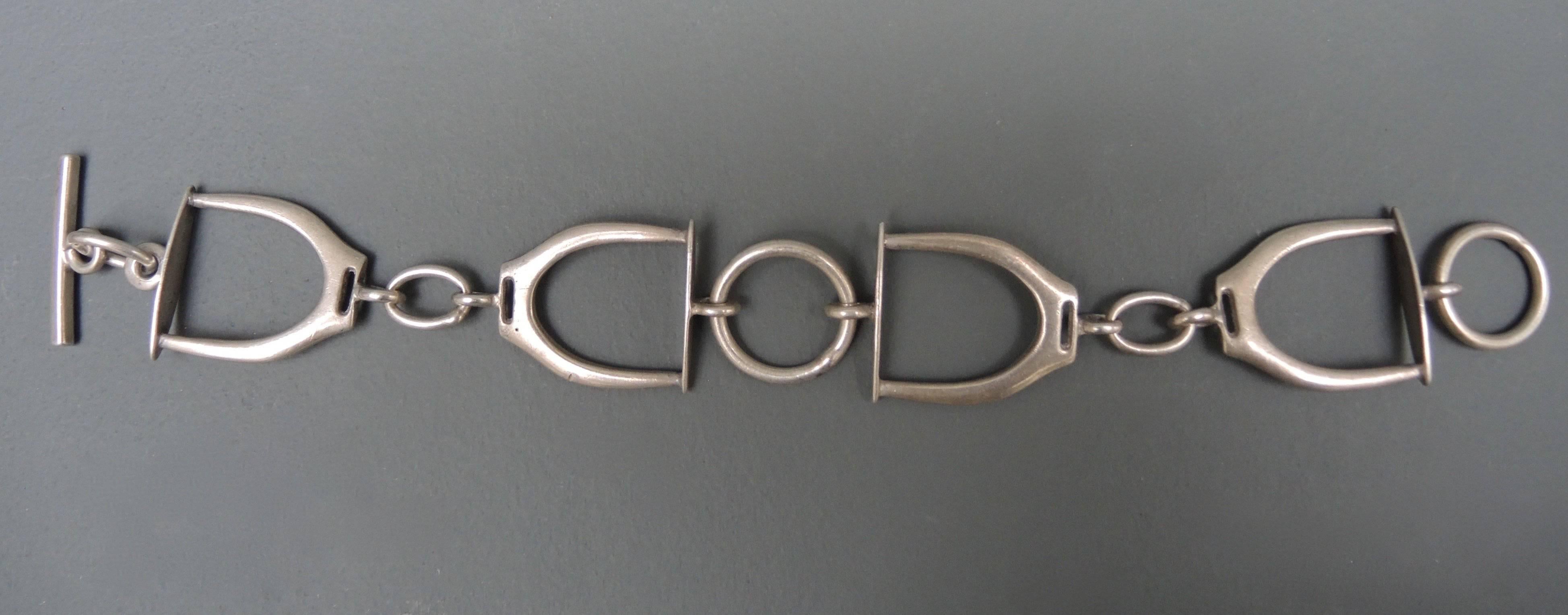 A unique vintage silver equestrian bracelet with saddle stirrups as links.This is 835 Belgian silver circa 1940, a mark used uniquely for belgian silver items pre 1950.
22 cm long from end to end. Fits a normal woman's wrist.