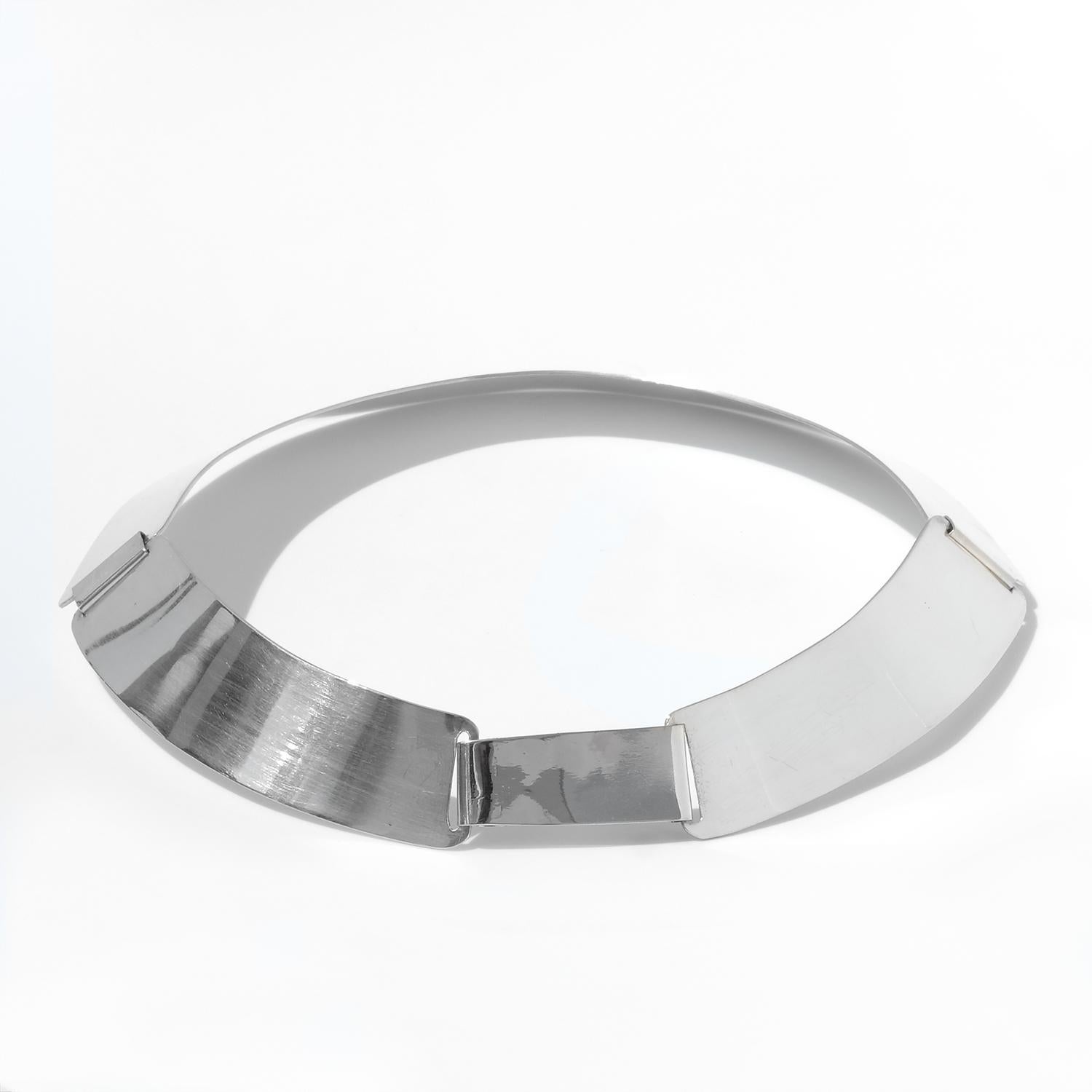 Vintage Silver Fixed Neck Ring by Albrechtssons Guldsmedsaffär Made 1956 For Sale 4