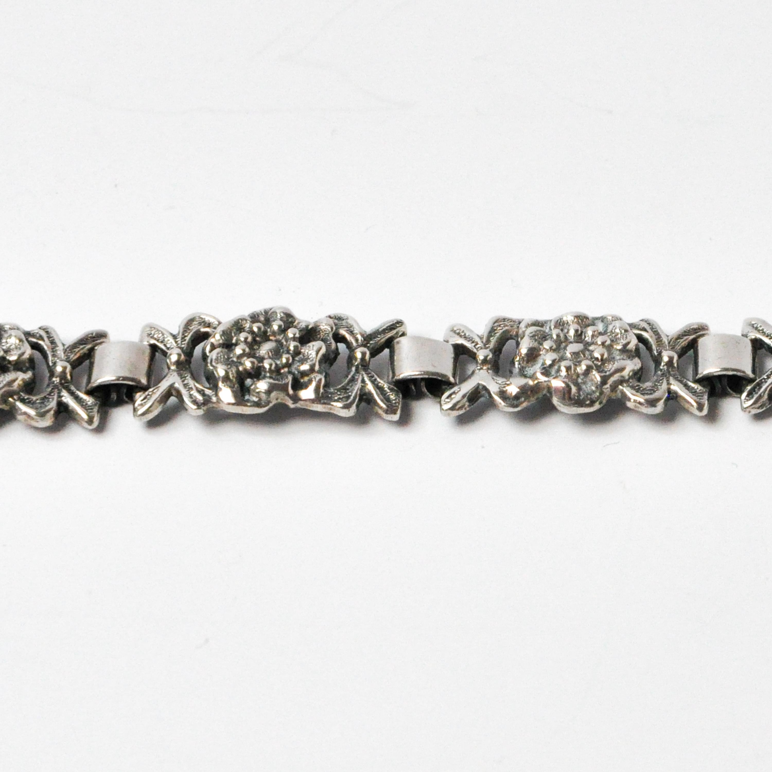 Women's or Men's Biedermeier Style Floral Silver Link Bracelet