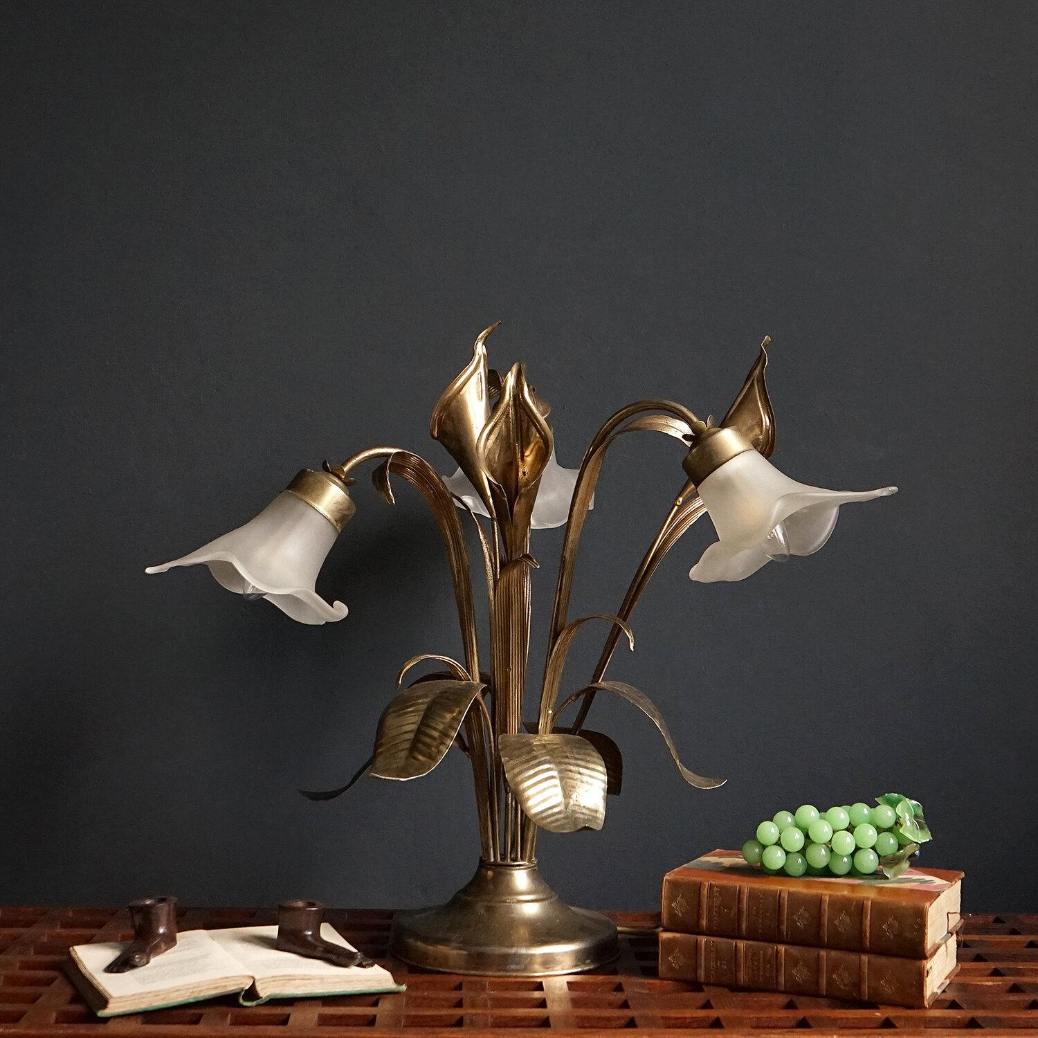 Vintage Silver Gilt Tole and Frosted Glass Calla Lily Table Lamp, circa 1940s 6