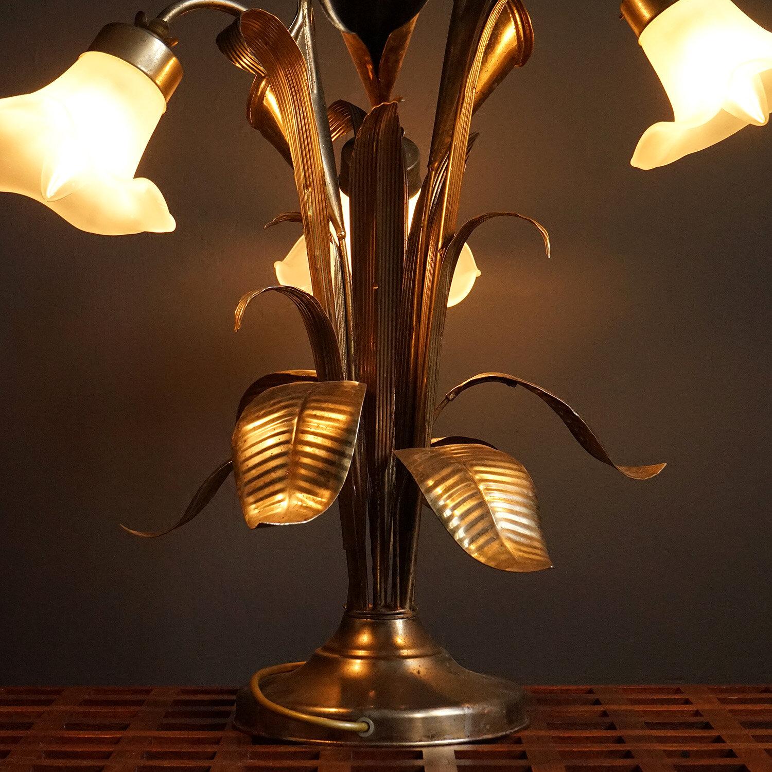 Vintage Silver Gilt Tole and Frosted Glass Calla Lily Table Lamp, circa 1940s 4