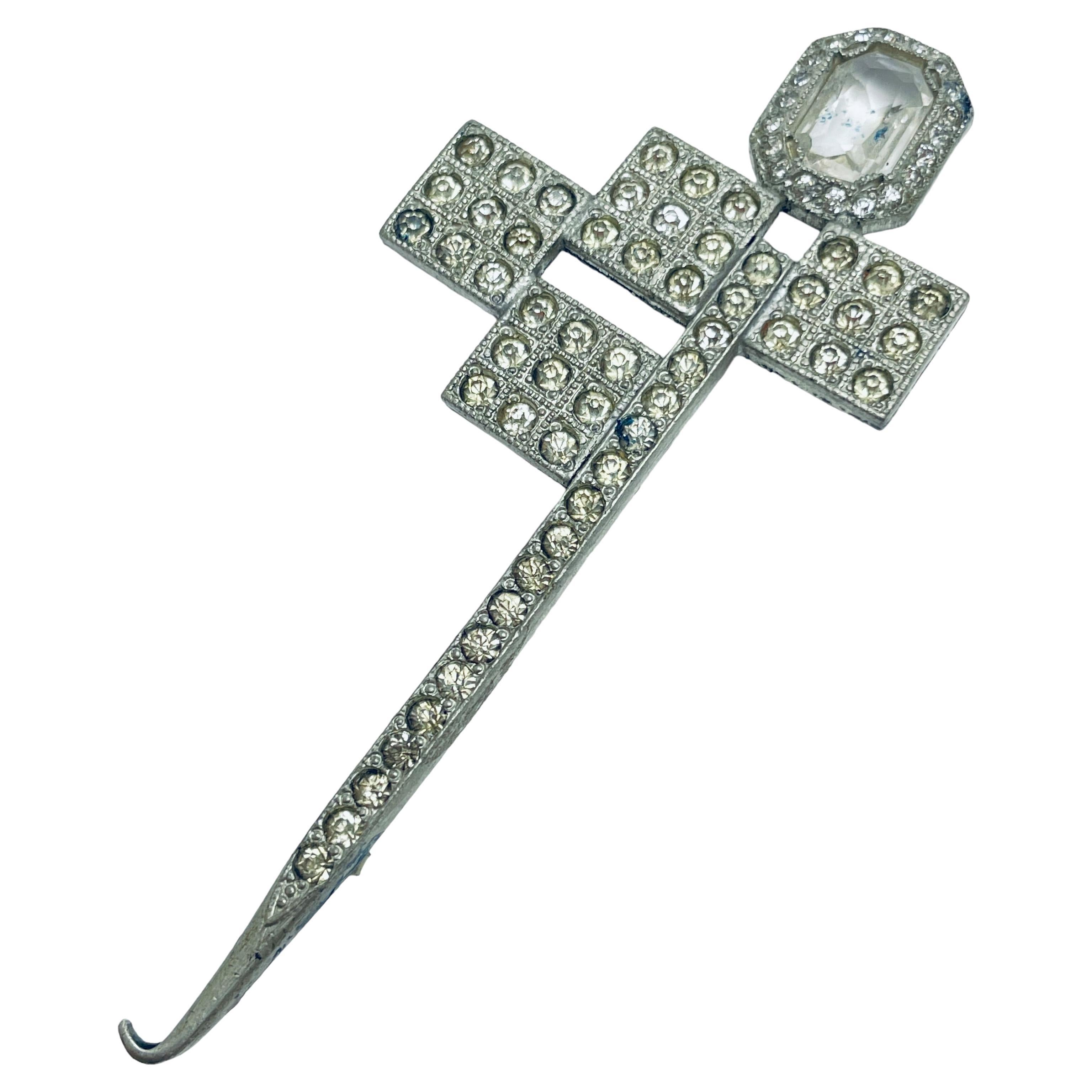 Designer-Brosche aus Silberglas mit Glassteinen im Angebot