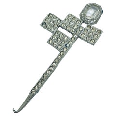 Vintage silver glass stones designer brooch