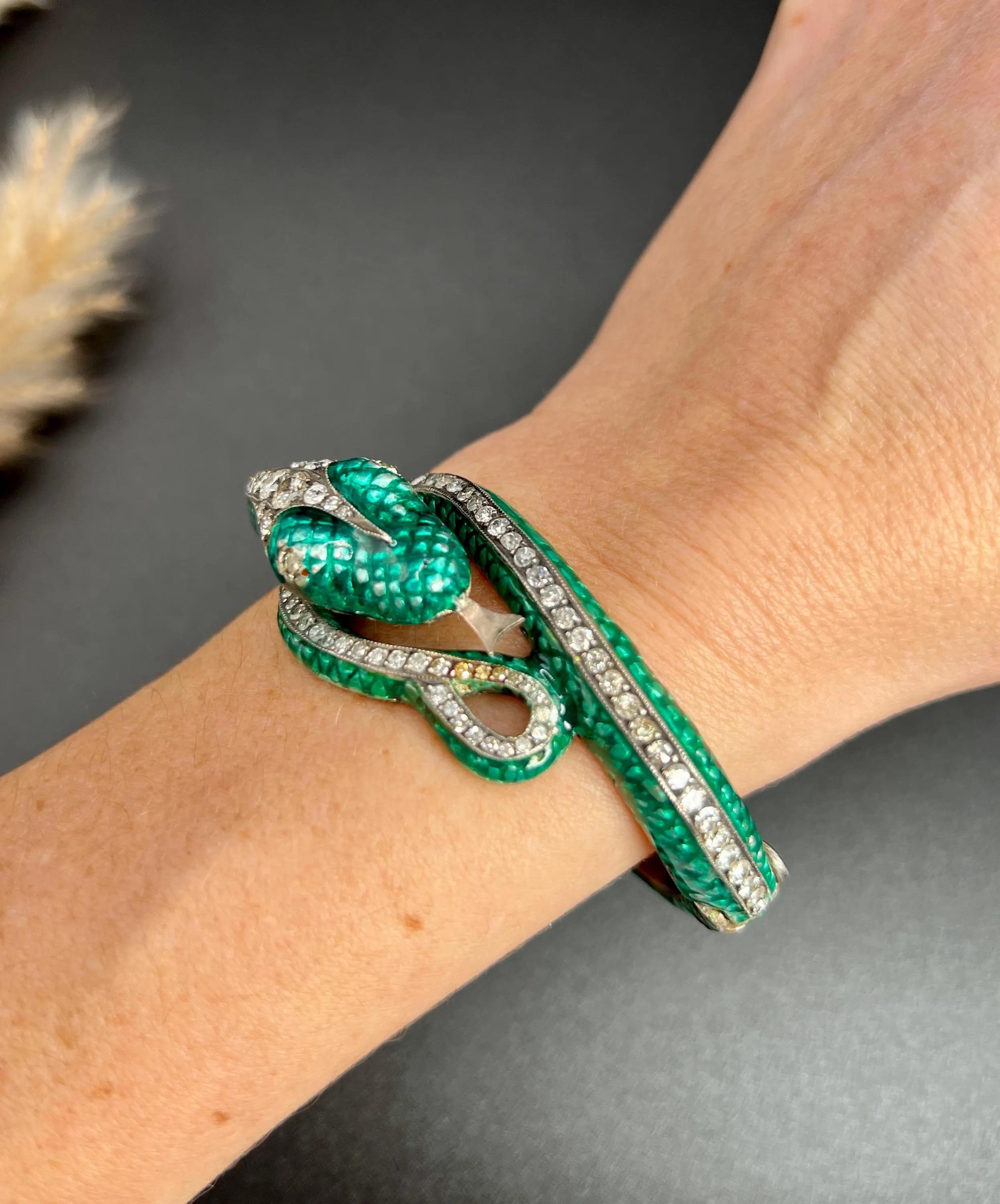 Vintage-Schlangenarmband aus Silber und Gold, 1980er Jahre, grüne Emaille und 6 Karat Diamanten im Angebot 3