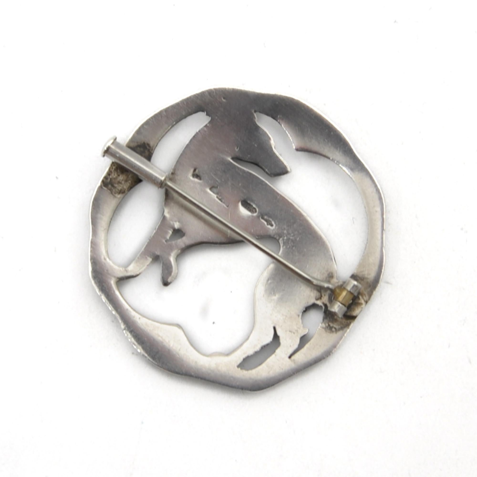 Greyhound Whippet Dog Silver Brooch In Good Condition In Rotterdam, NL