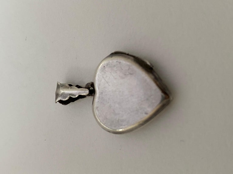 Vintage Silver Heart Shape Locket Pendant For Sale at 1stDibs