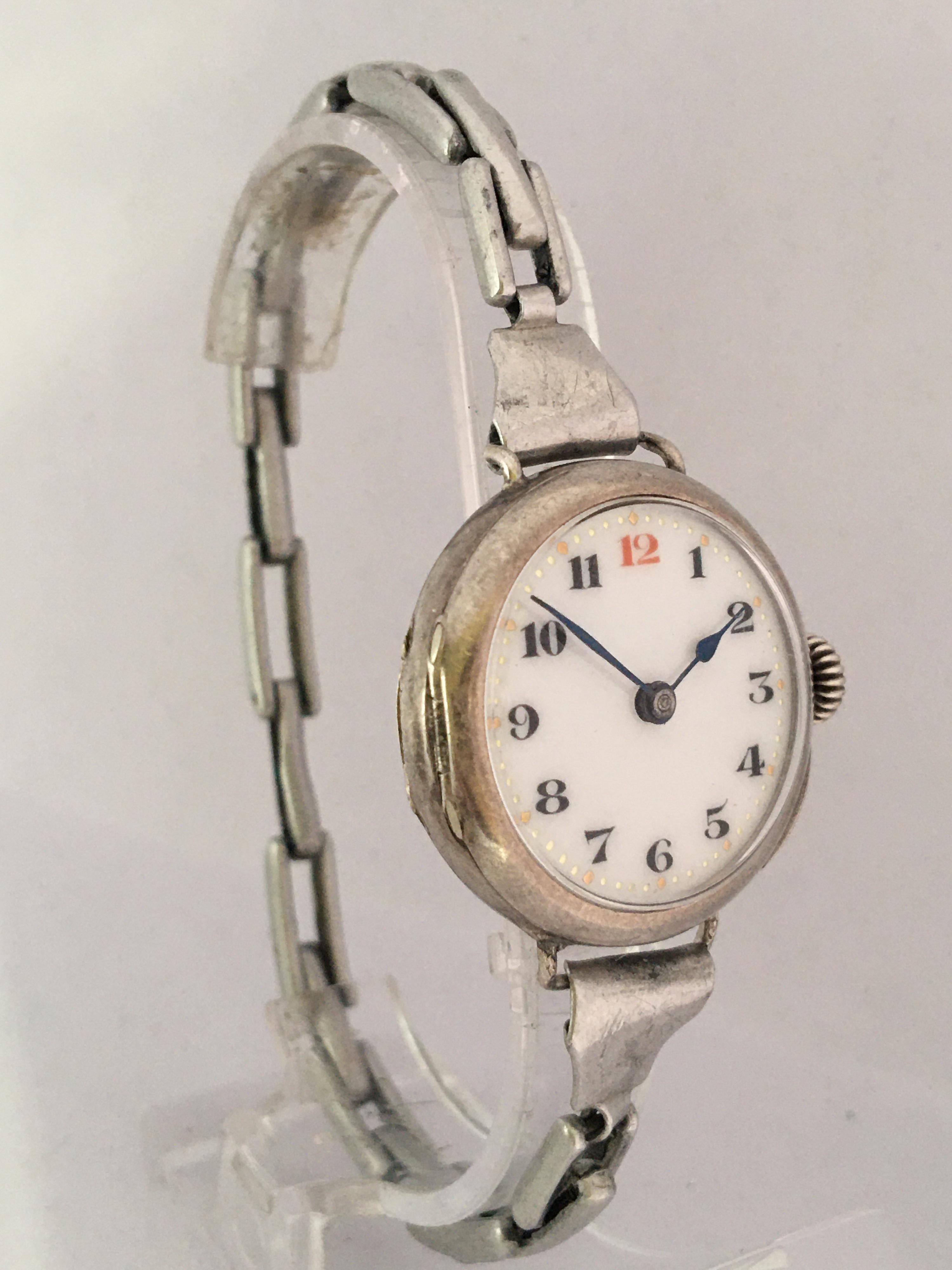 Vintage Silver Ladies Mechanical Trench Watch In Fair Condition For Sale In Carlisle, GB