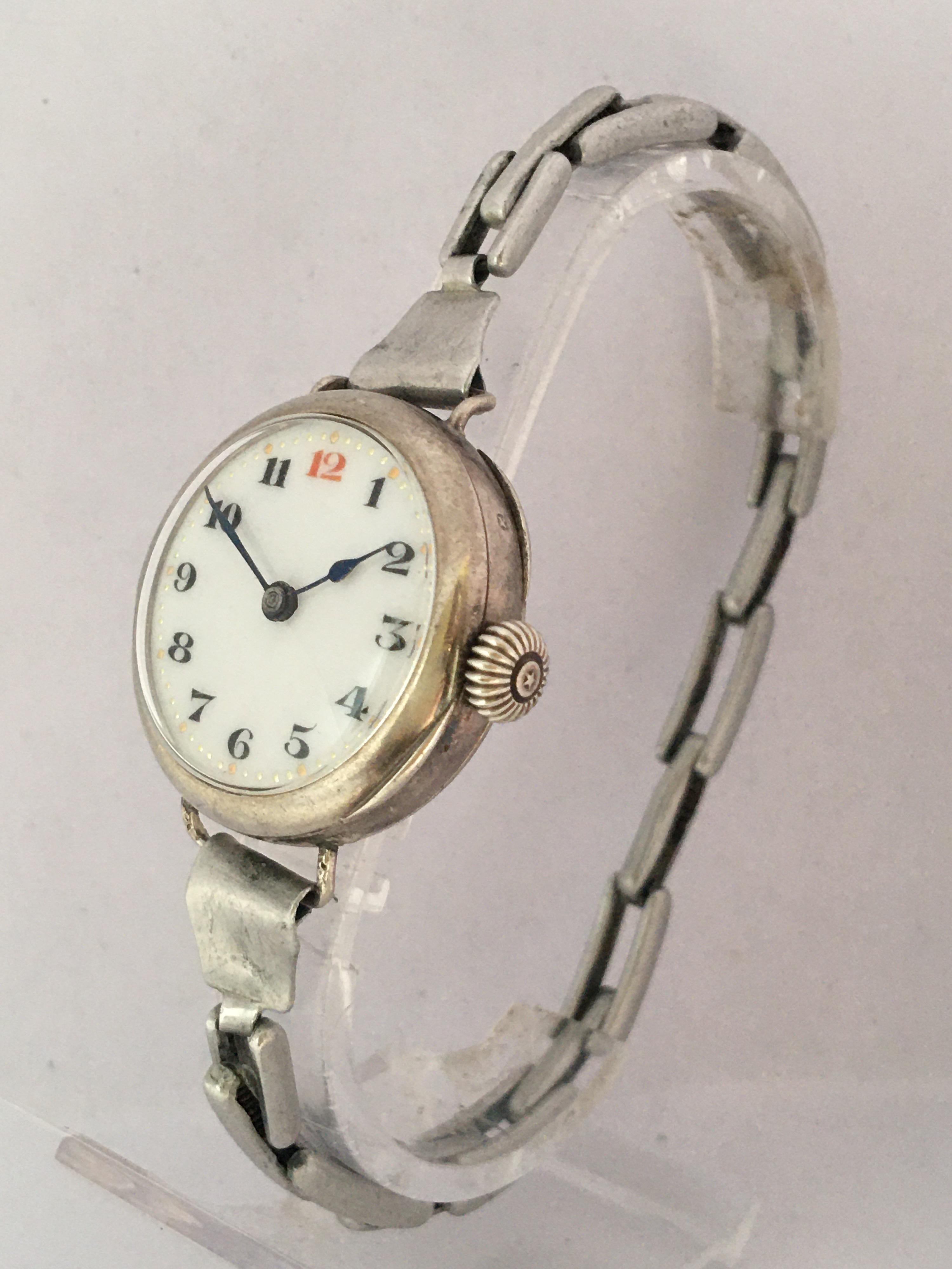 Vintage Silver Ladies Mechanical Trench Watch For Sale 1